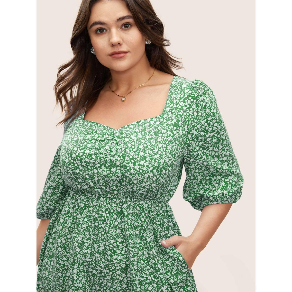 Plus Size Ditsy Floral Print Square Neck Split Hem Dress Emerald Women Elegant Non Square Neck Elbow-length sleeve Curvy Midi Dress BloomChic 14-16/1X Product Image