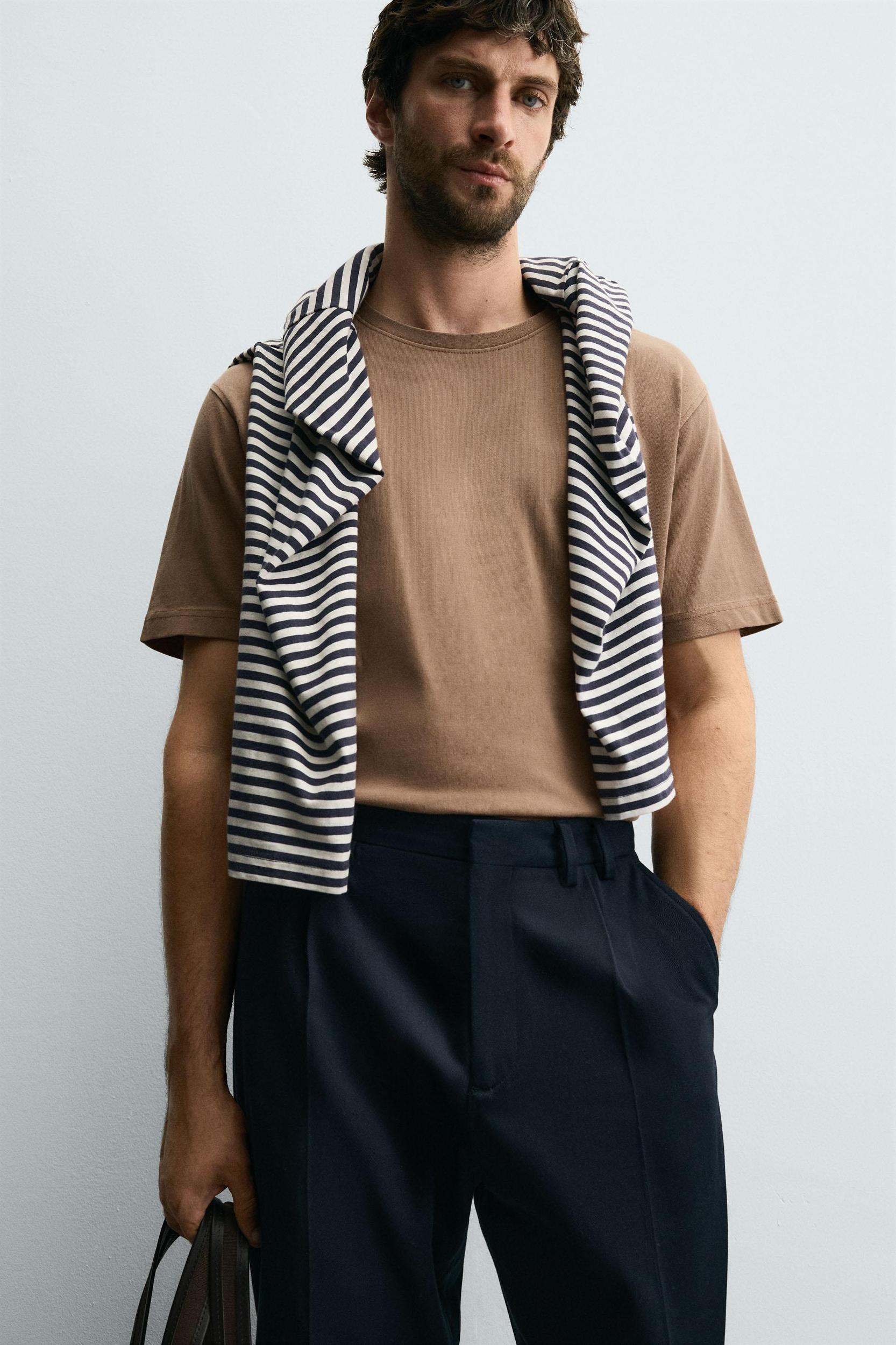 REGULAR FIT WASHED T-SHIRT Product Image