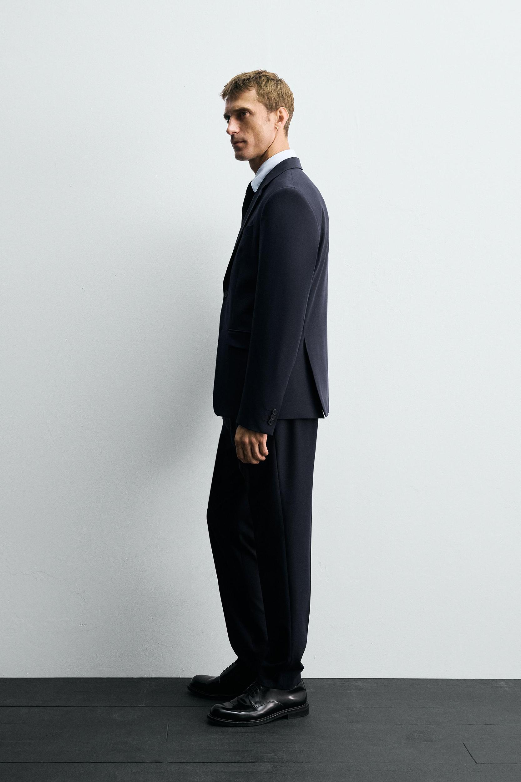 COMFORT SUIT JACKET Product Image