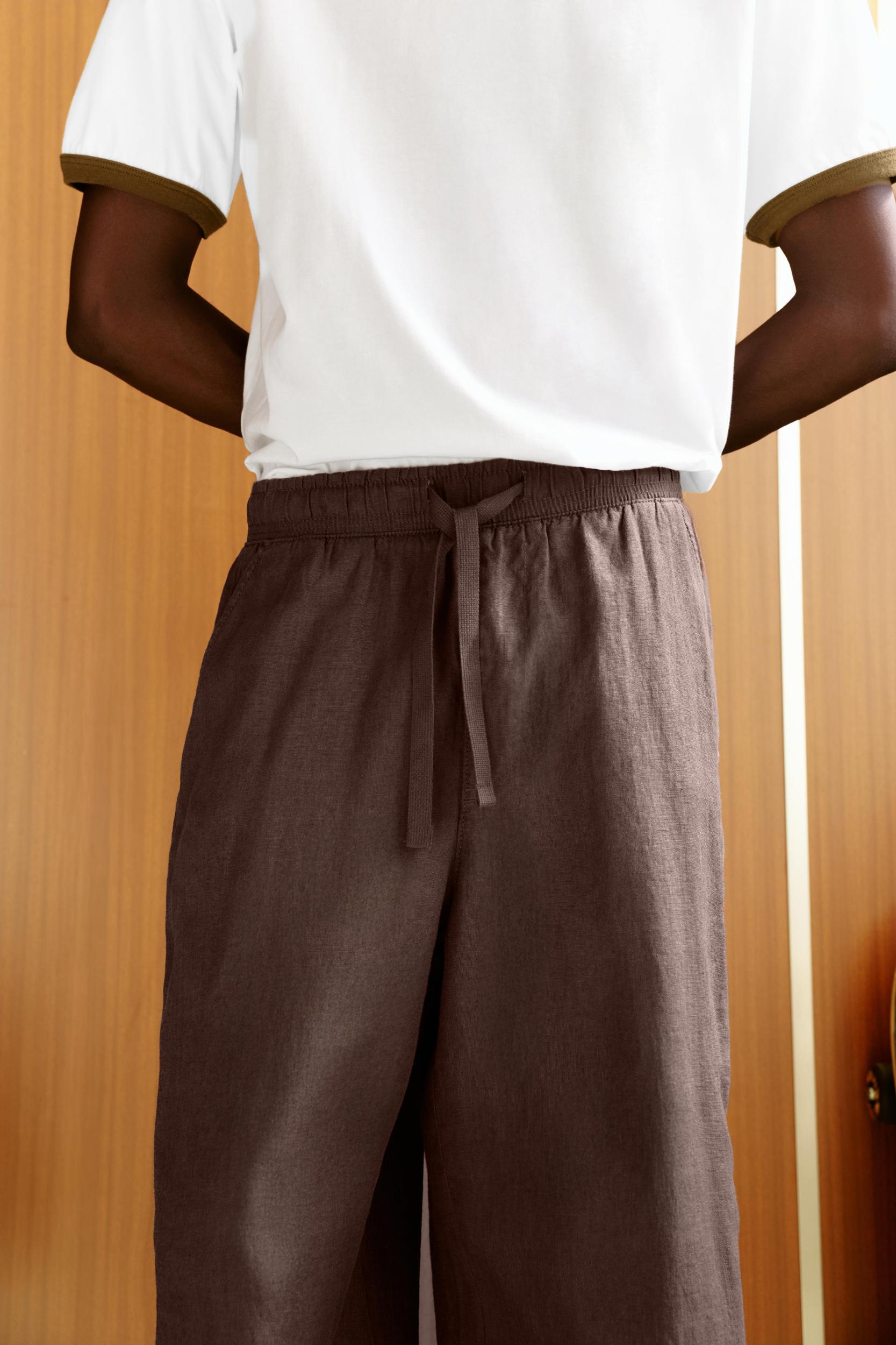 Linen joggers Product Image