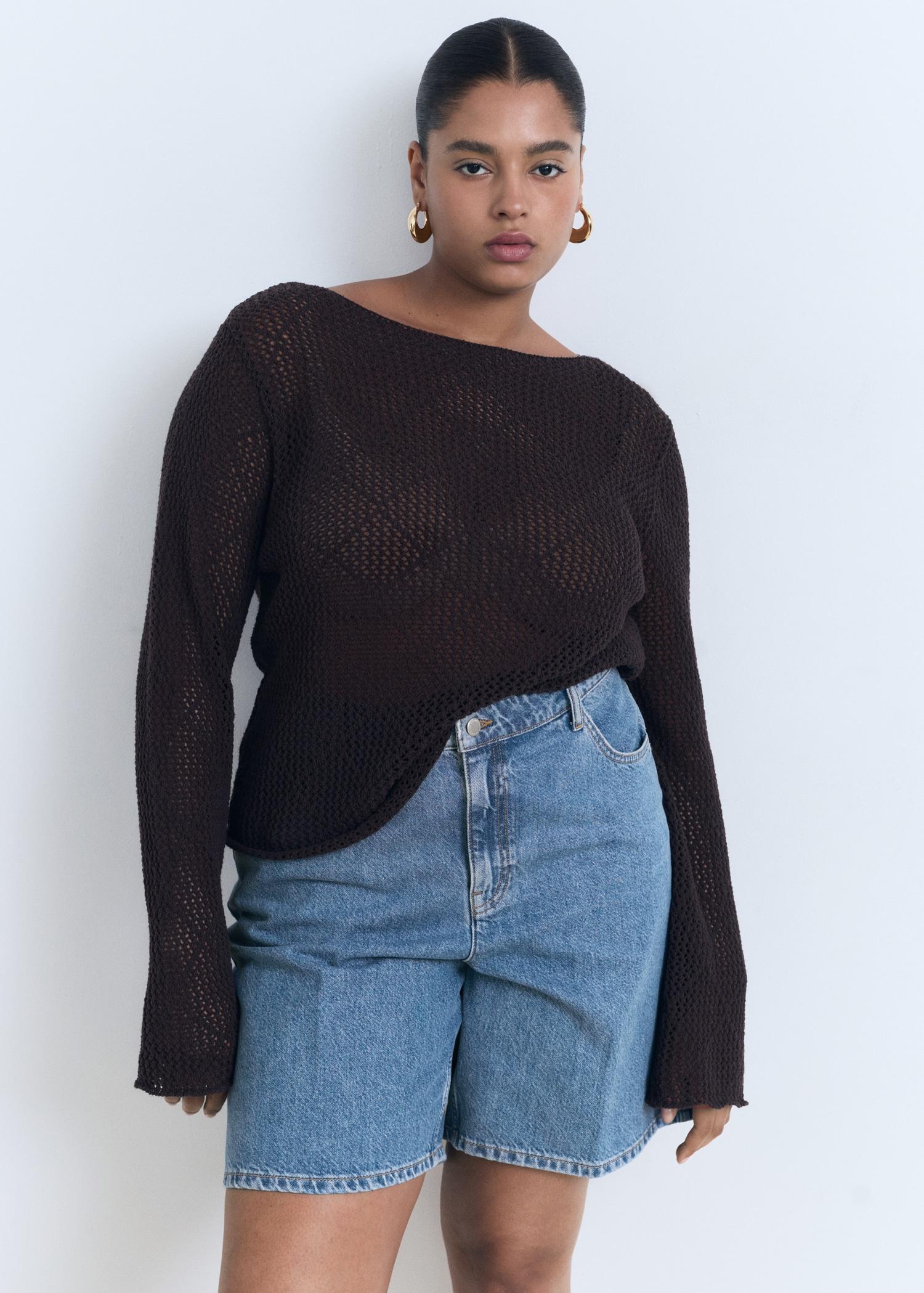 High-waist straight-fit denim shorts - Women | MANGO USA Product Image