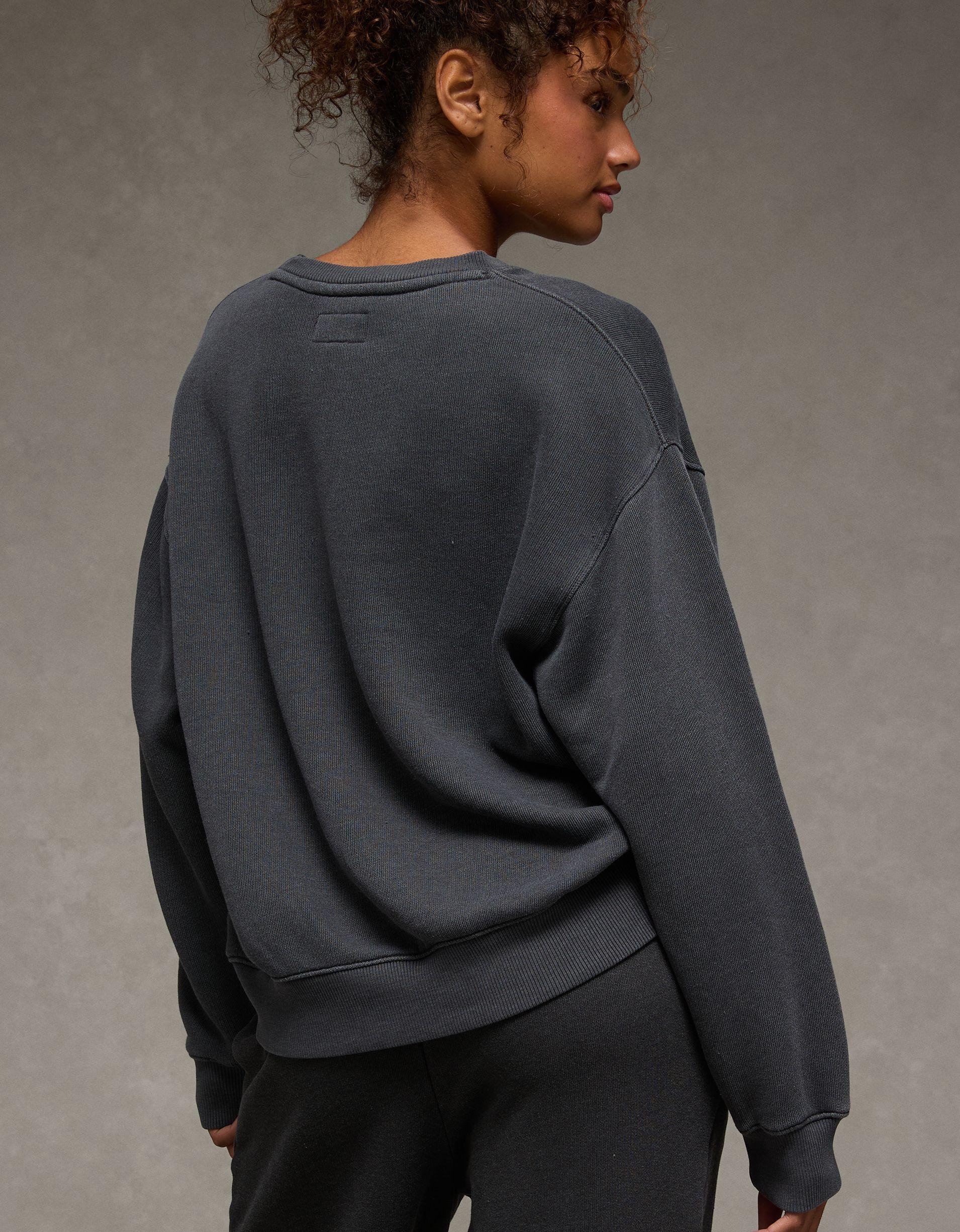 AE NFL Kansas City Chiefs Graphic Relaxed Fit Sweatshirt Product Image