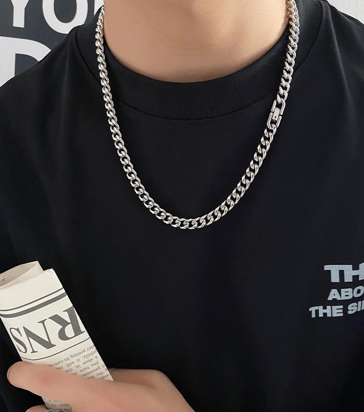 CUBAN CHAIN NECKLACE (4 sizes) Product Image