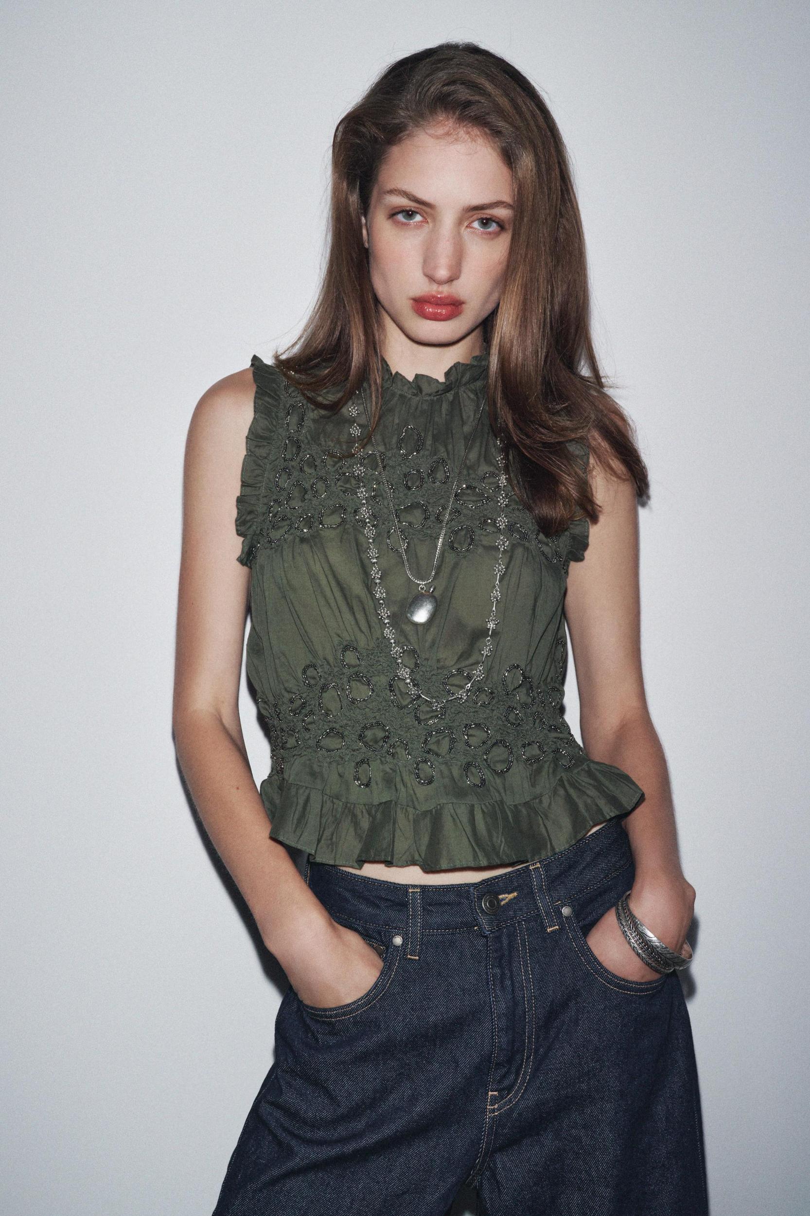 BEADED TOP ZW COLLECTION Product Image