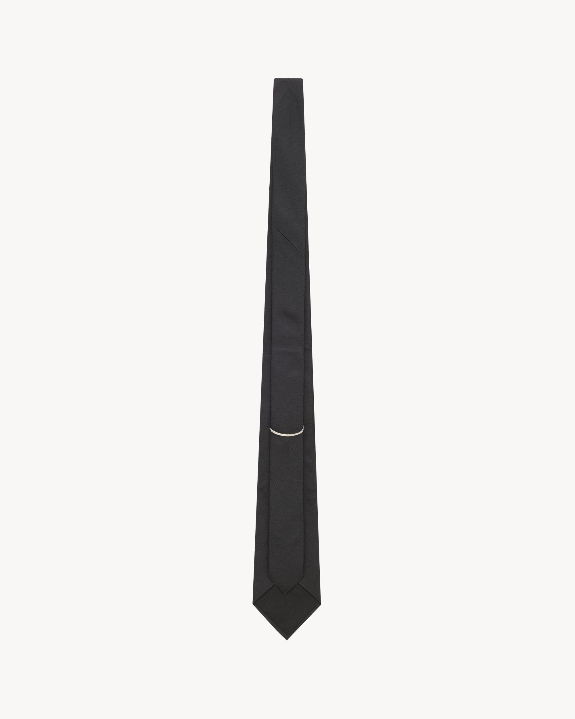 wide tie in striped silk jacquard Product Image