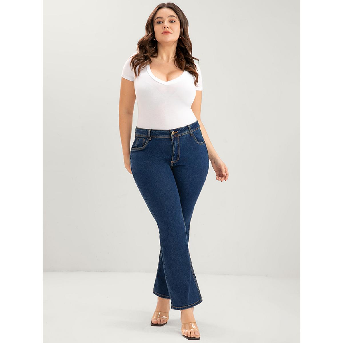 Plus Size Bootcut Slightly Stretchy High Rise Dark Wash Jeans Women Indigo Casual Plain Plain Low stretch Pocket Jeans BloomChic 22/3X Product Image