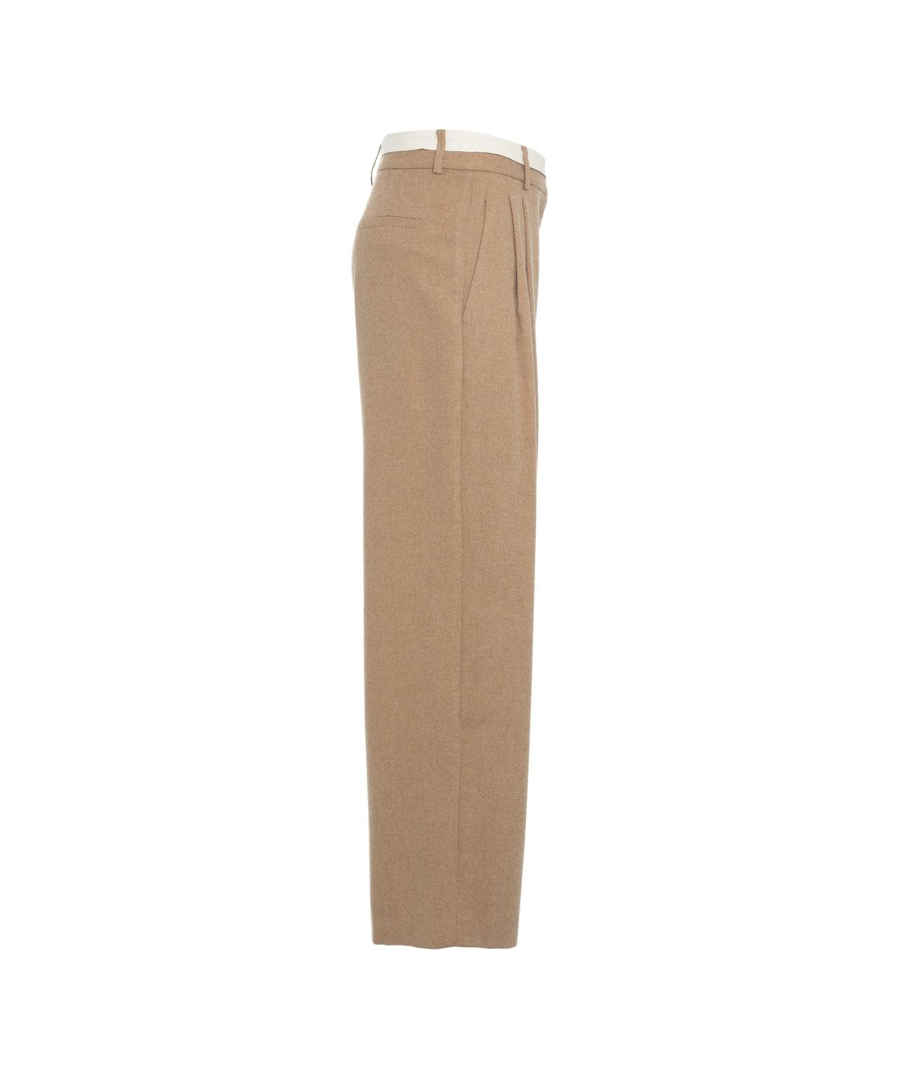 Chino pants with pleats Product Image