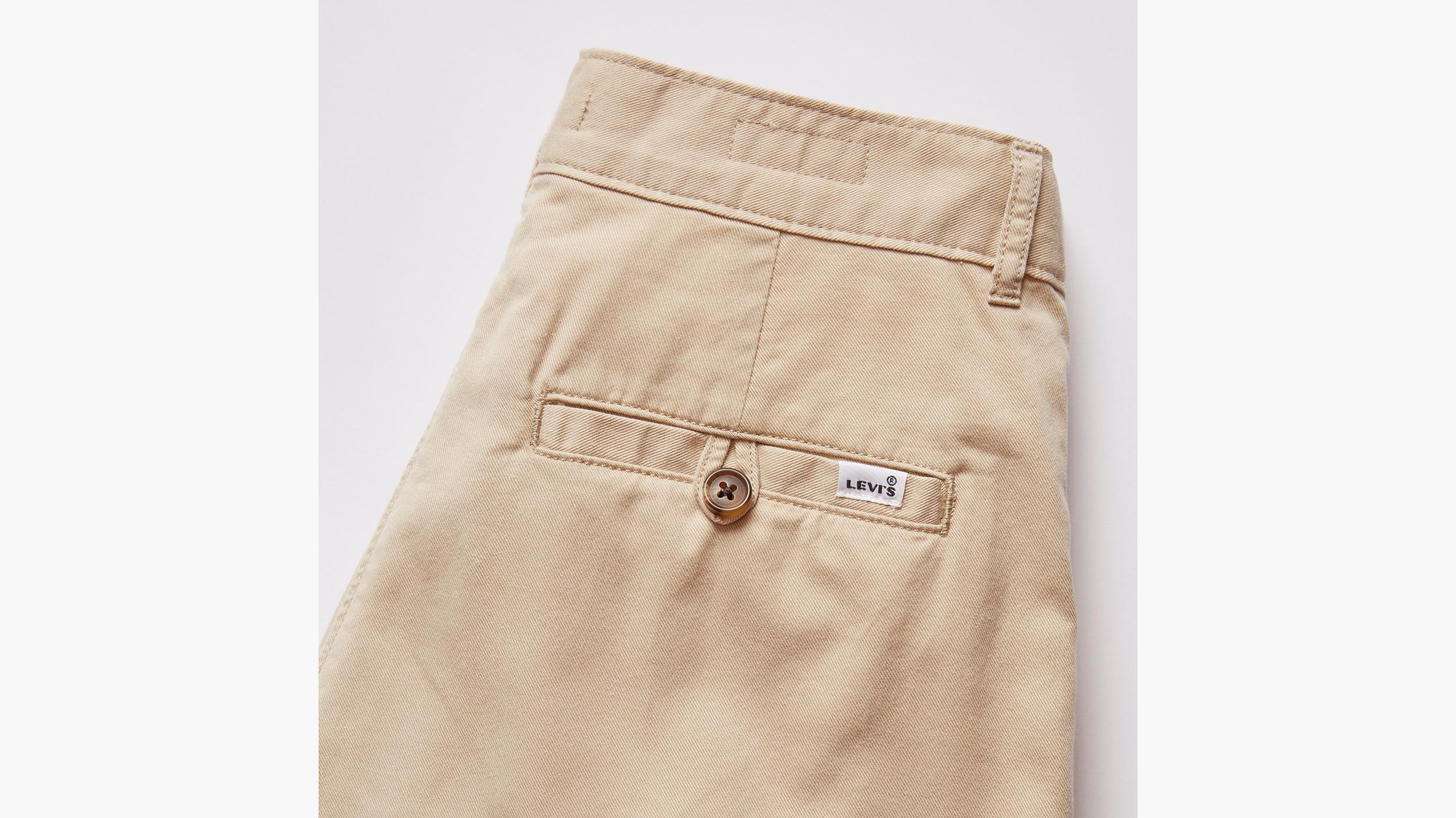 Pleated Women's Trouser Shorts Product Image
