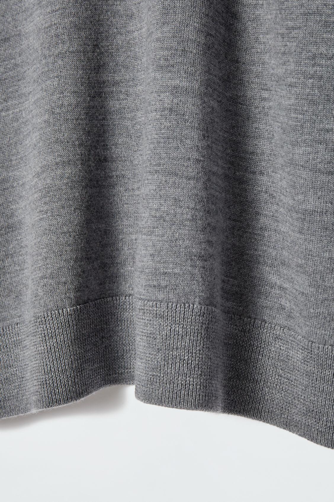 MERINO WOOL CREW-NECK SWEATER Product Image