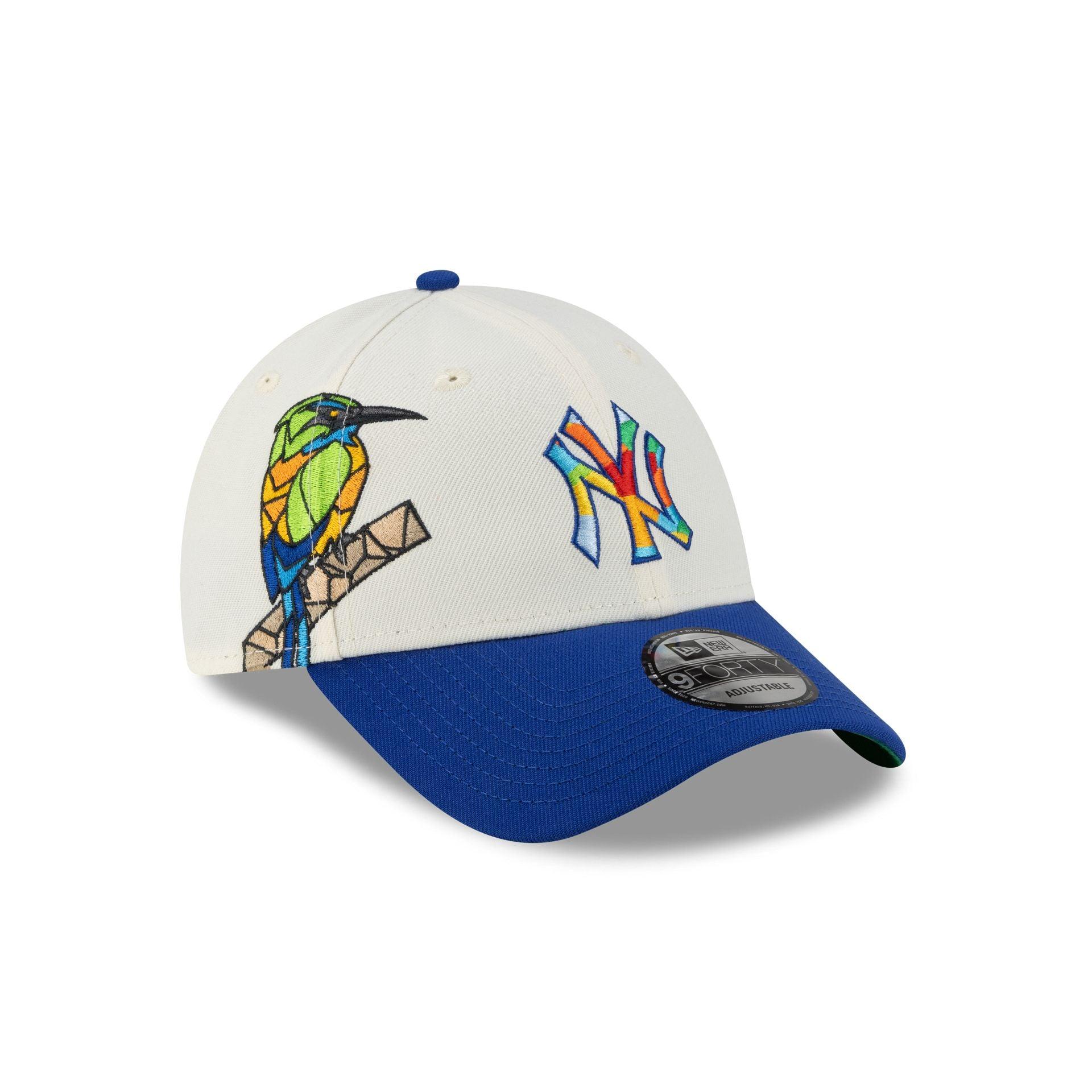 Milwaukee Brewers 9FORTY Trucker Hat Male Product Image