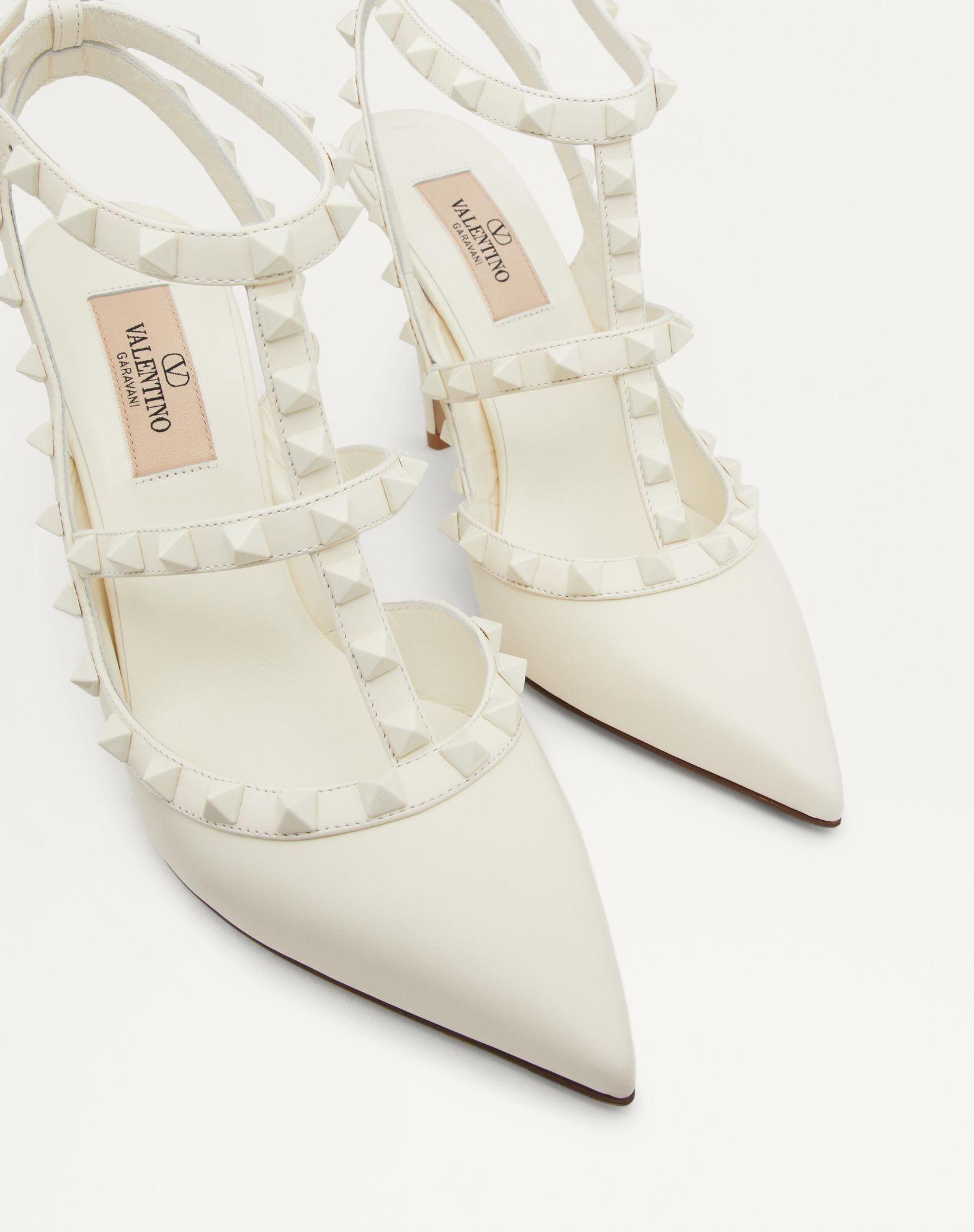 Rockstud Ankle Strap Pump With Tonal Studs 100  Mm Product Image