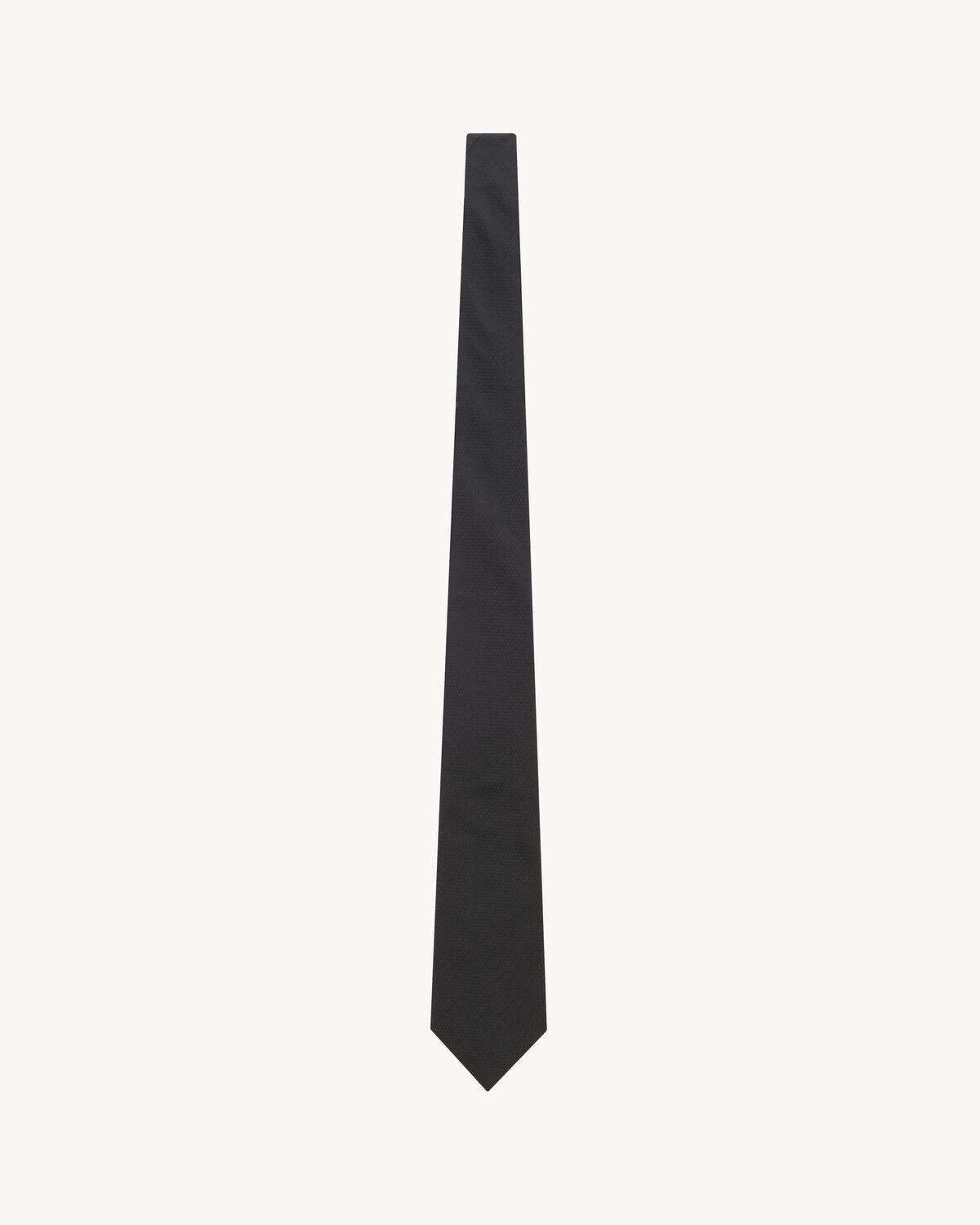 wide tie in striped silk jacquard Product Image