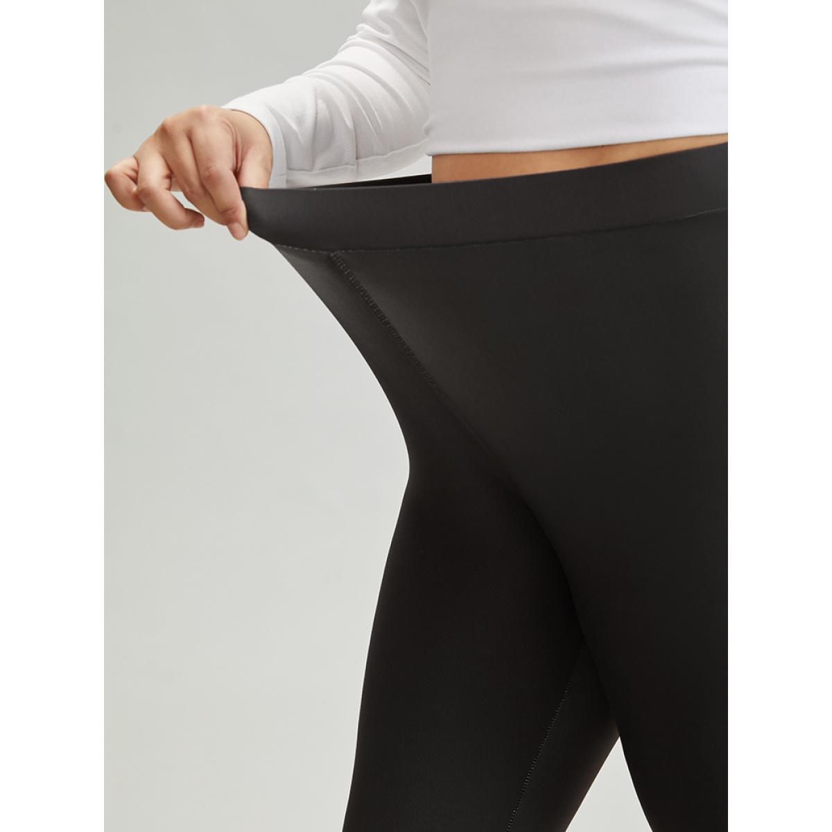 Plus Size Christmas Snowflake High Rise Skinny Leggings Women Black Elegant High stretch Skinny High Rise Festival-Christmas Leggings BloomChic 26/4X Product Image