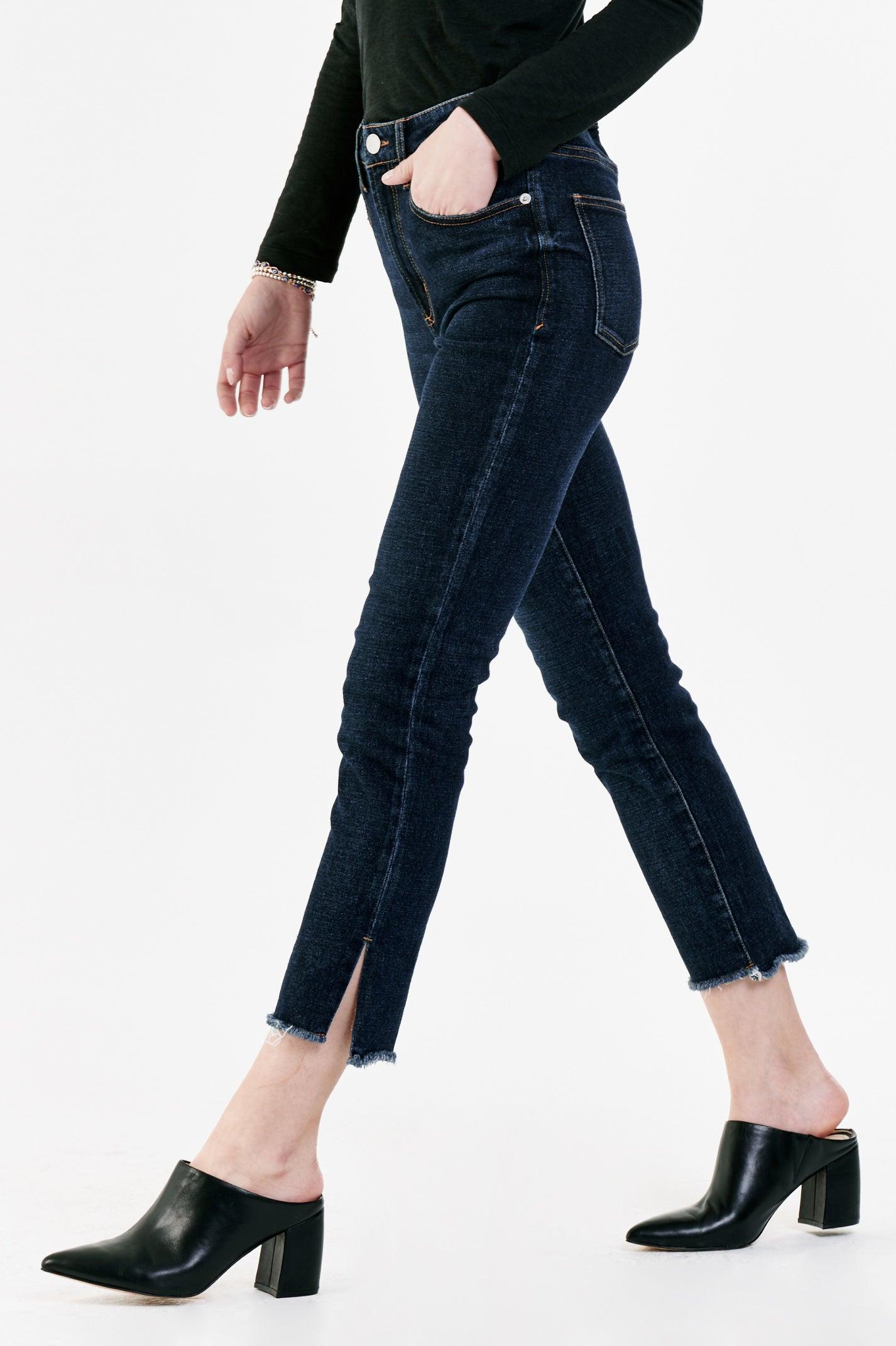 Stella Super HIgh Rise Cropped Sim Straight Jeans Product Image