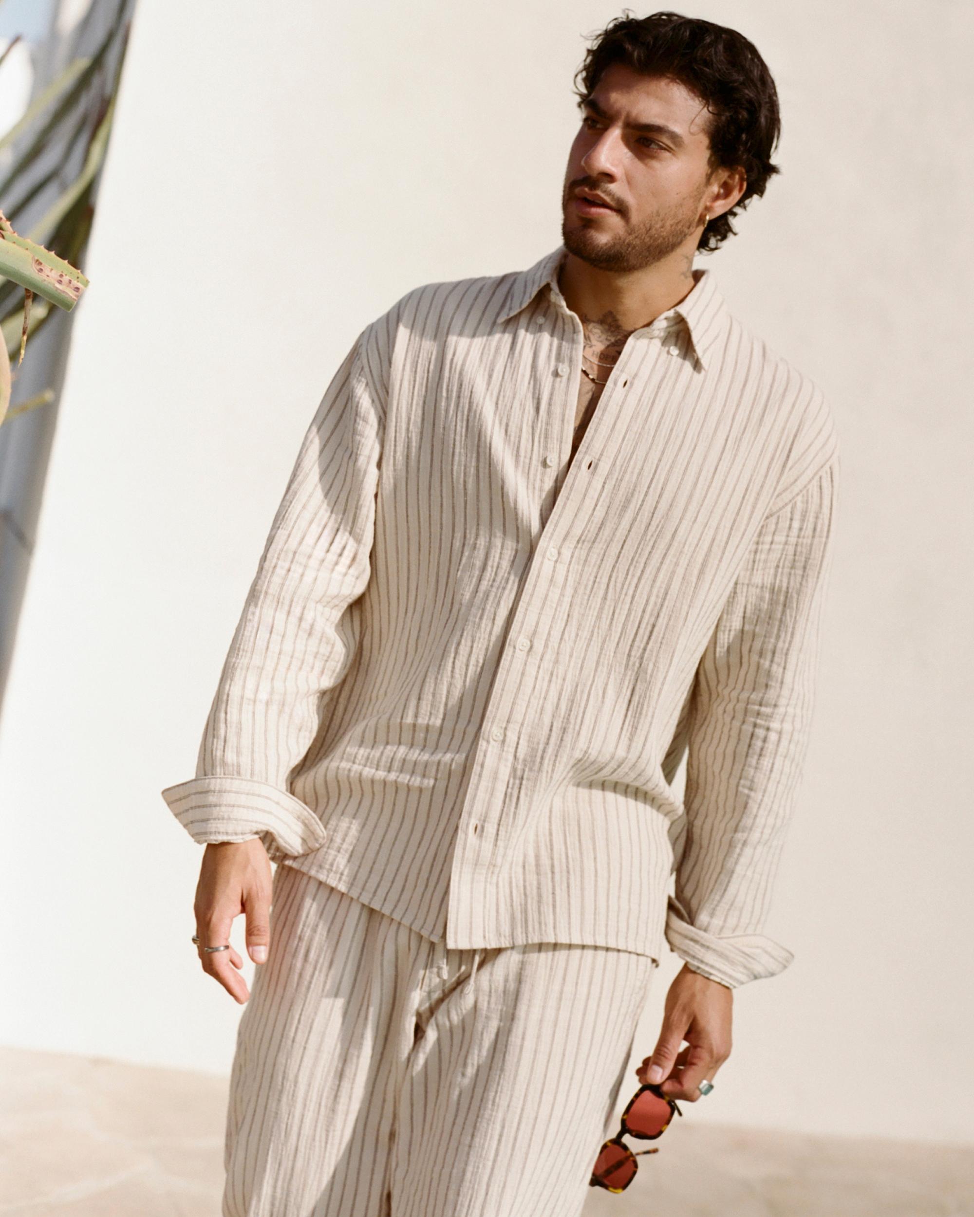 A&F Breezy Shirt Product Image