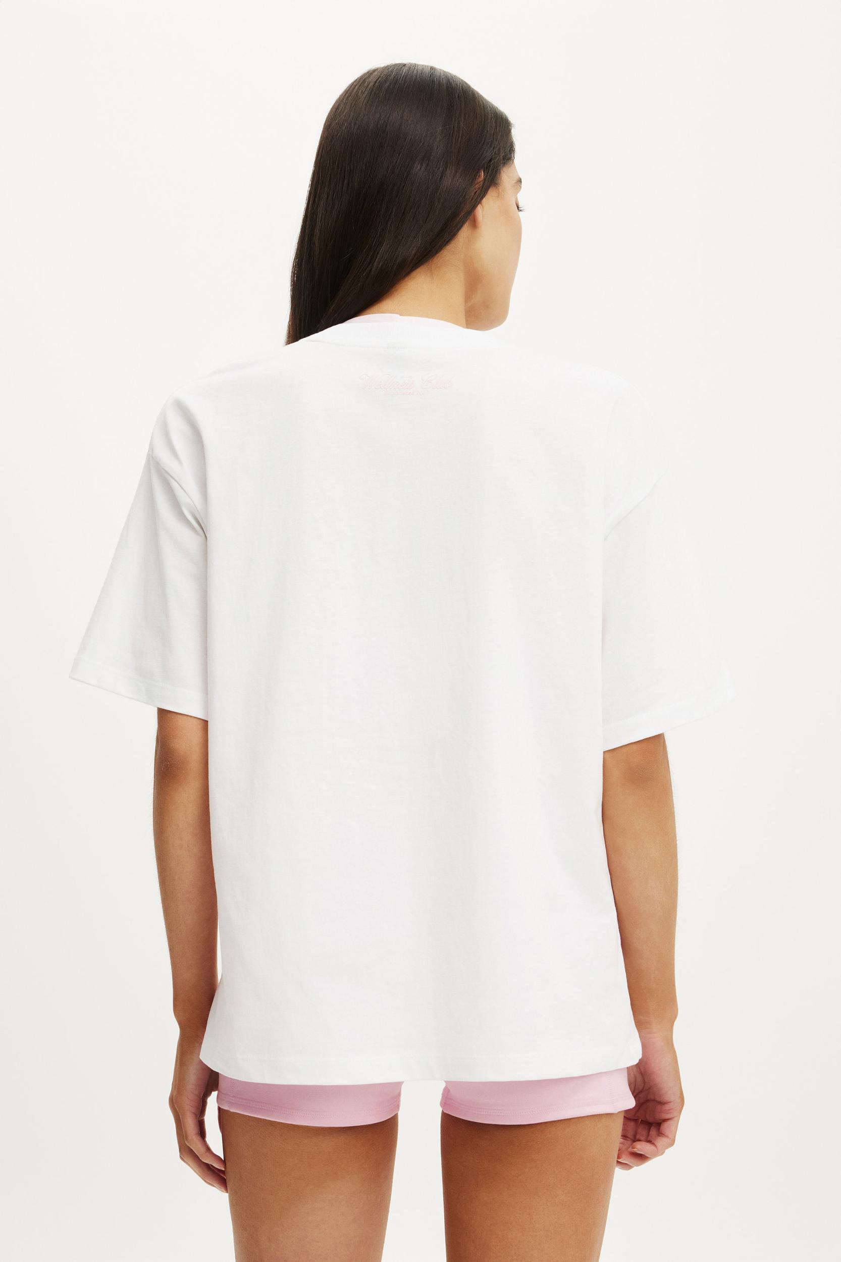 Active Graphic Tee Product Image