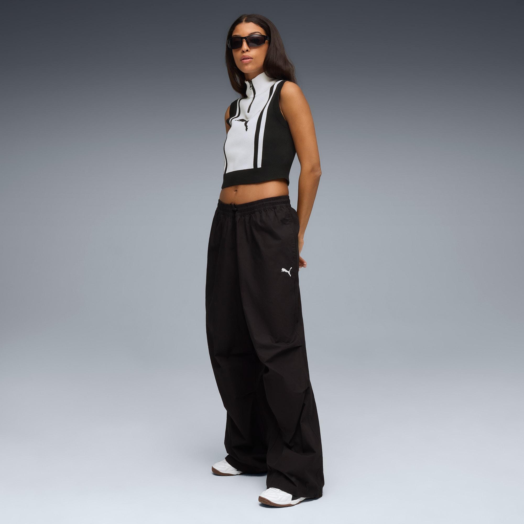 King Indoor Sneakers Product Image