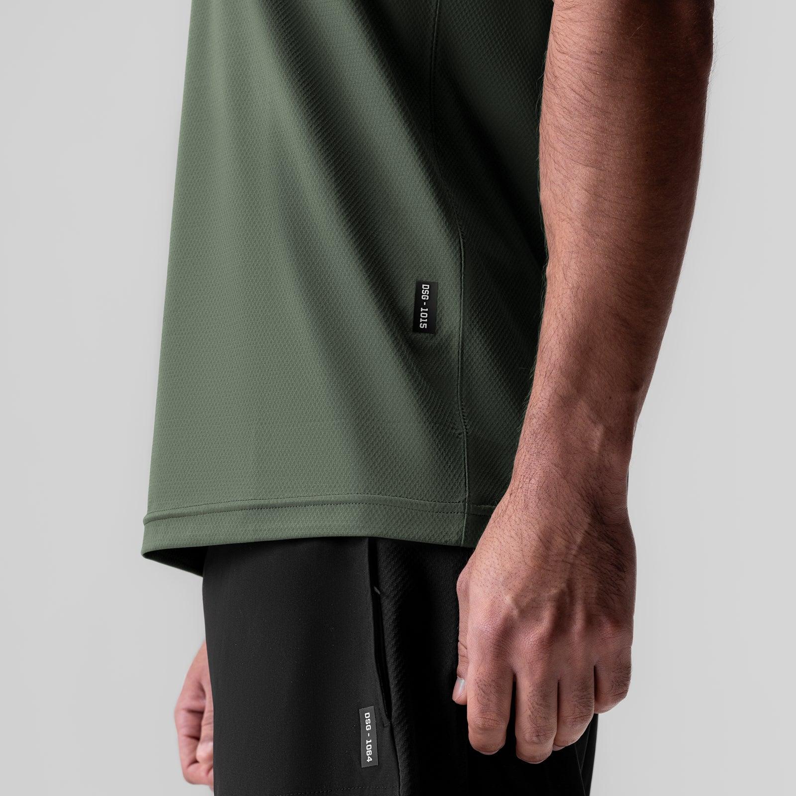 1015. AeroSilver® Essential Tee - Olive Product Image