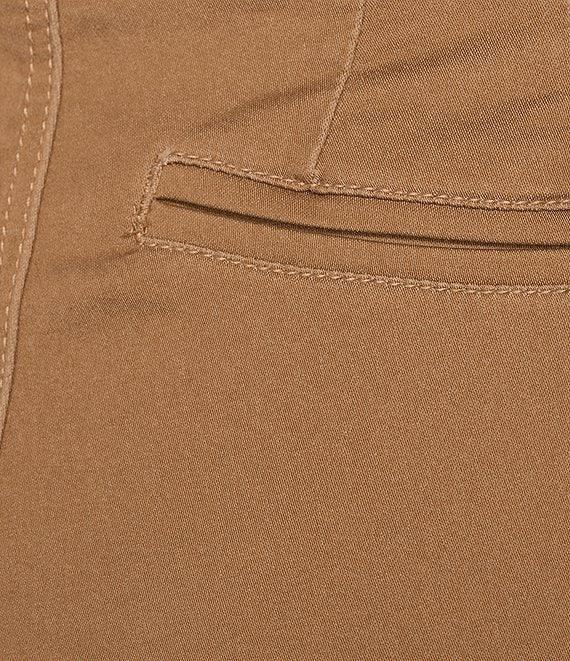 Intro Daisy High Waisted Pull-On Bermuda Shorts Product Image