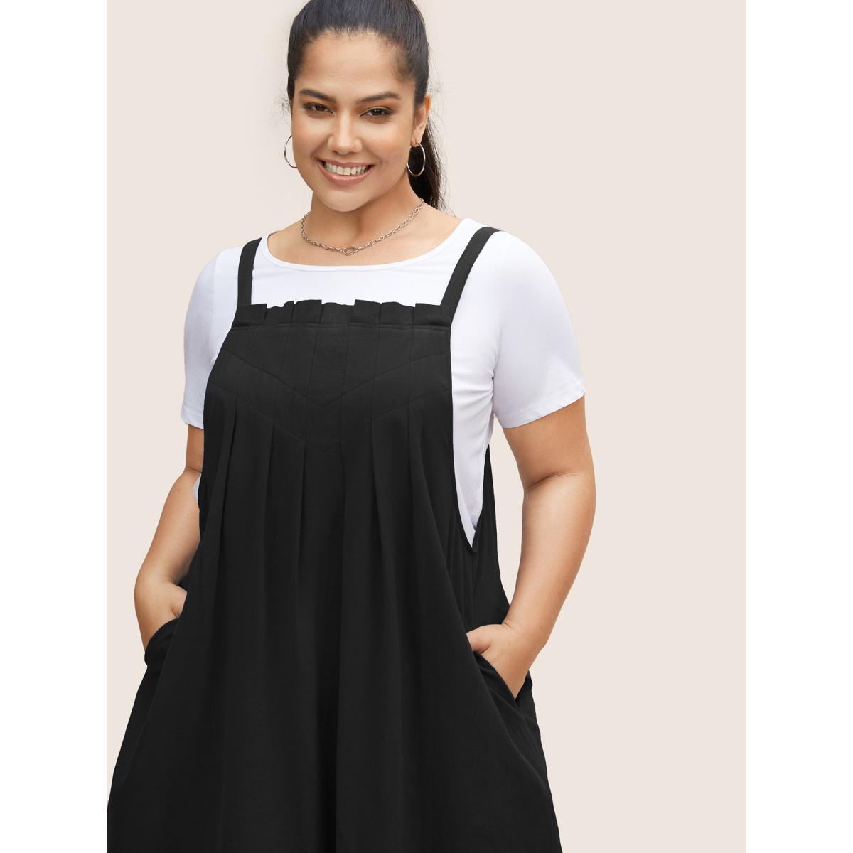 Plus Size Plain Pleated Pocket Sleeveless Dress Black Women Casual Non Sleeveless Curvy BloomChic 14-16/1X Product Image
