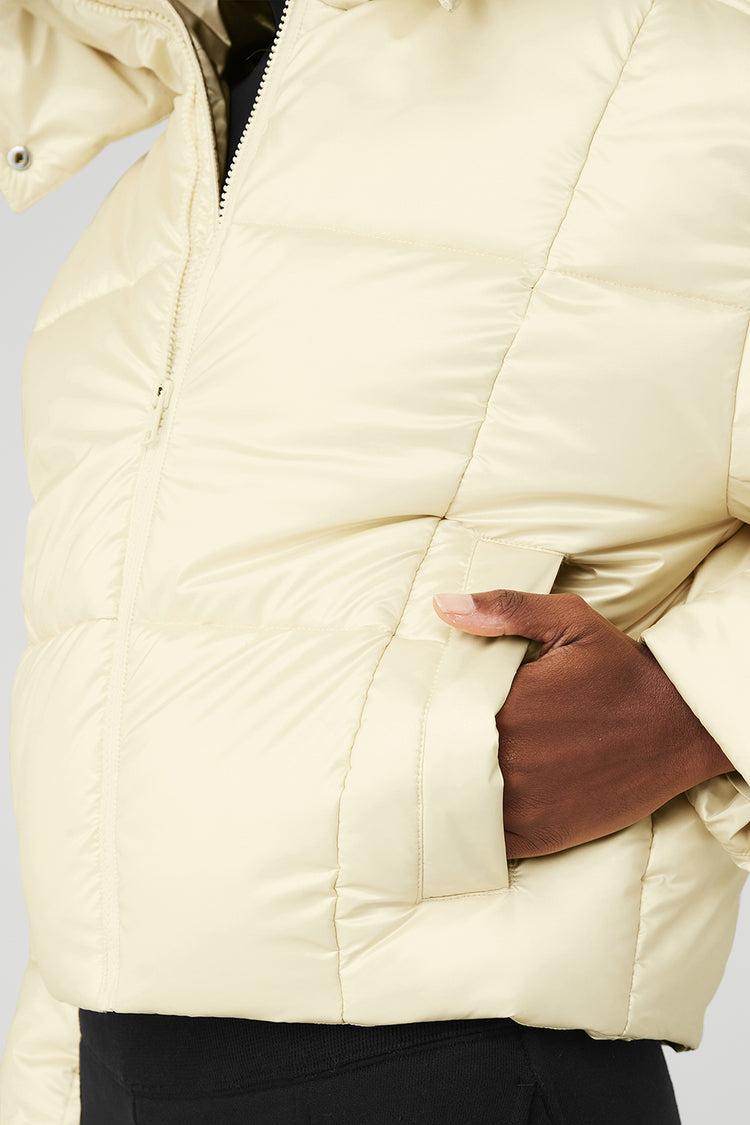Pearlized Pristine Puffer - French Vanilla Product Image