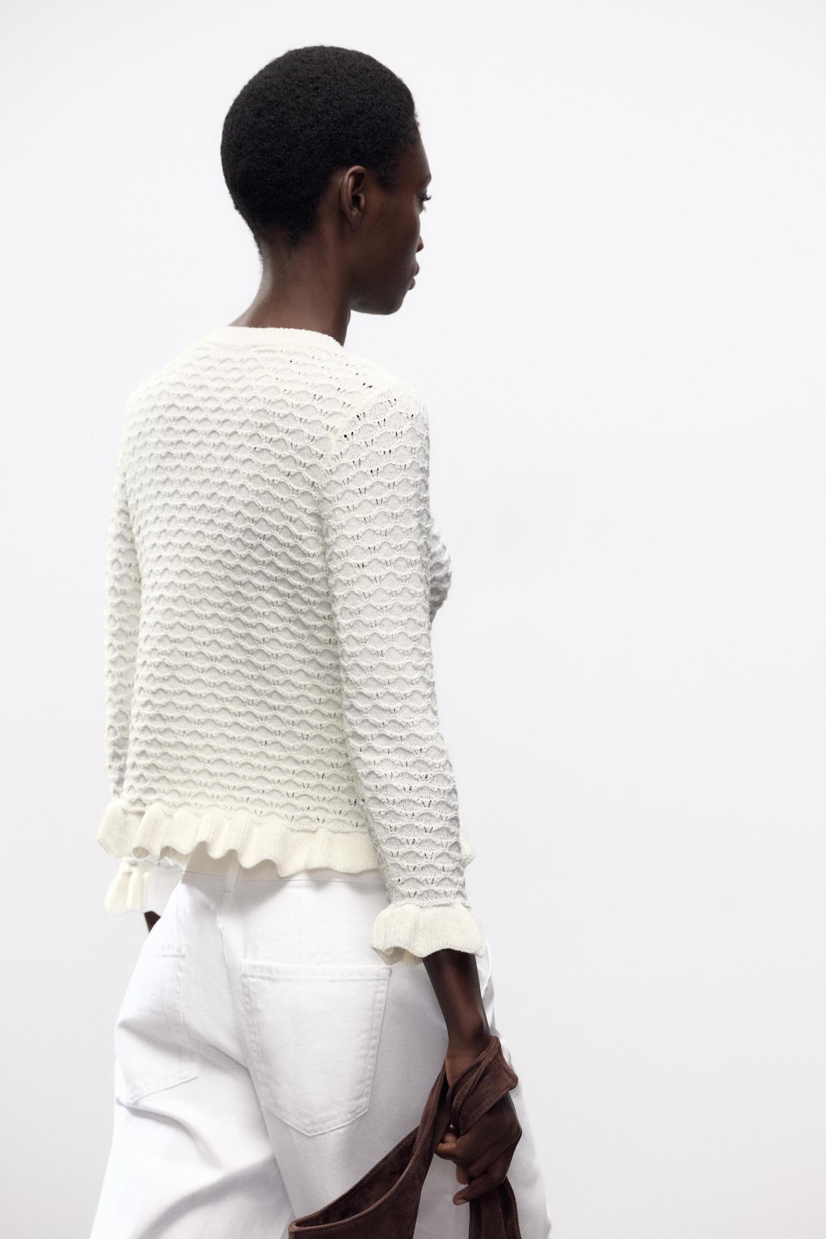 RUFFLED KNIT CARDIGAN Product Image