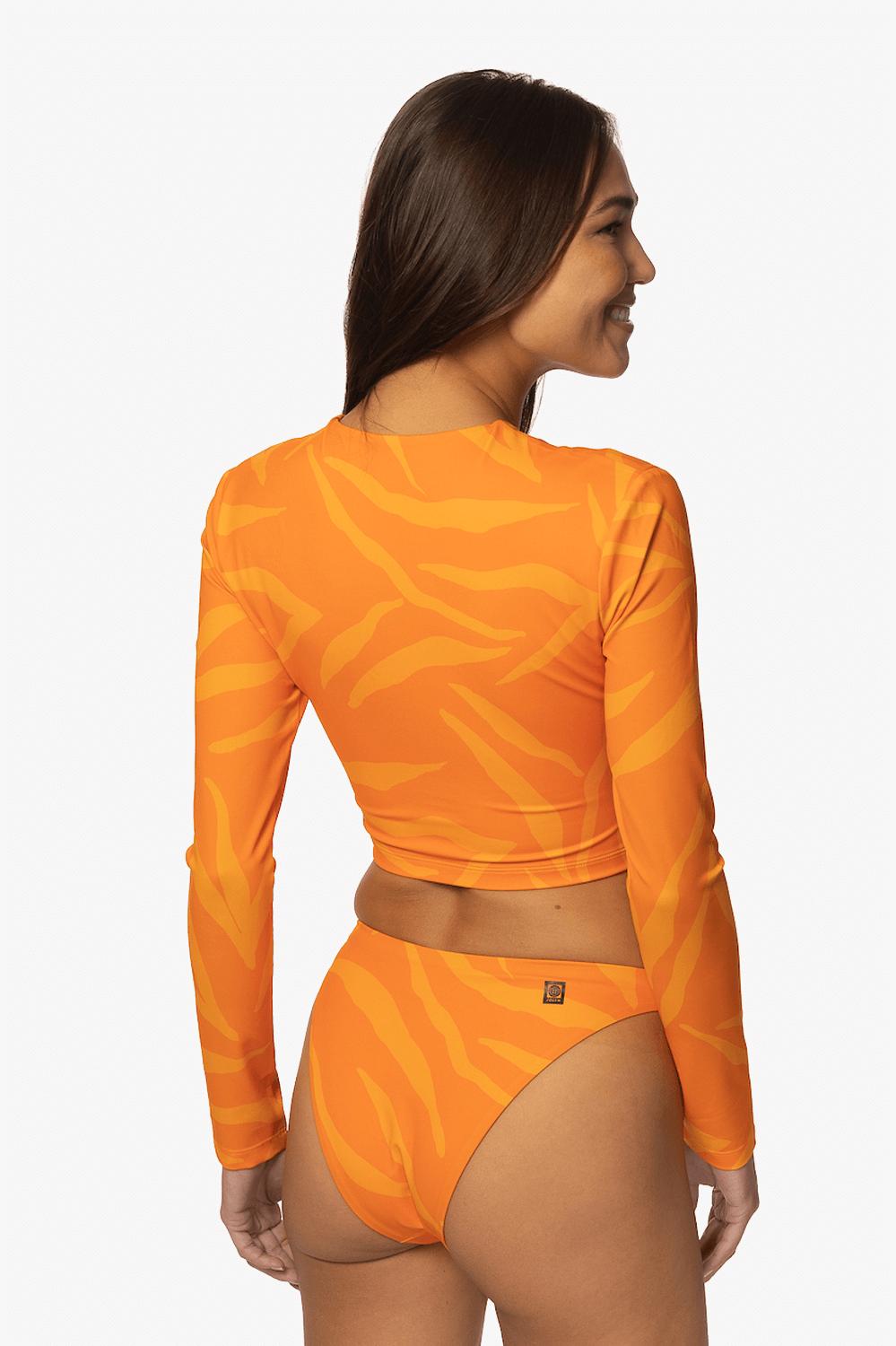 Taranaki Long Sleeved Crop Cut-Out Rashguard - Pyramid Female Product Image