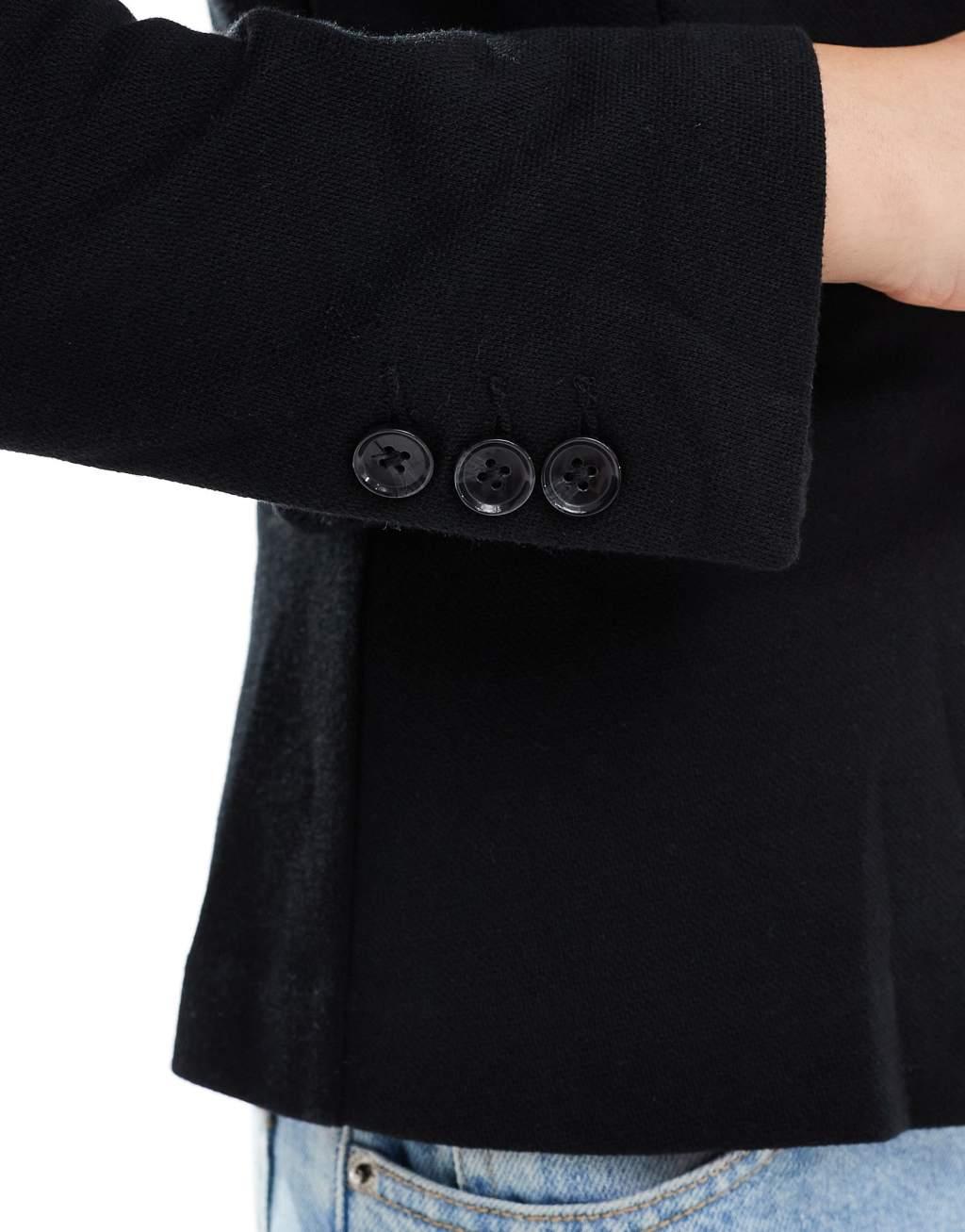 Vero Moda fitted jersey blazer in black Product Image