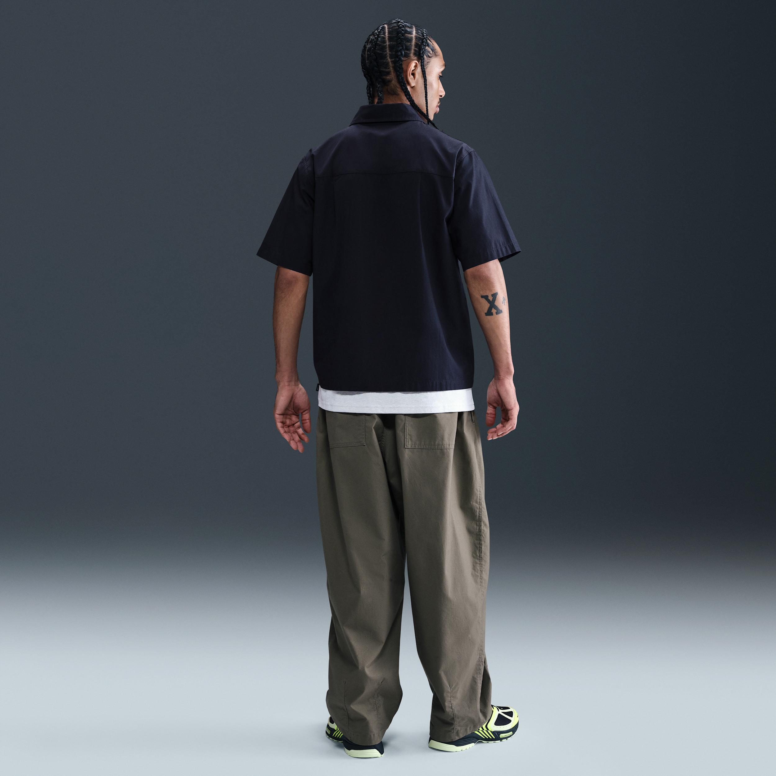 Nike Men's Club Short-Sleeve Button-Down Shirt Product Image