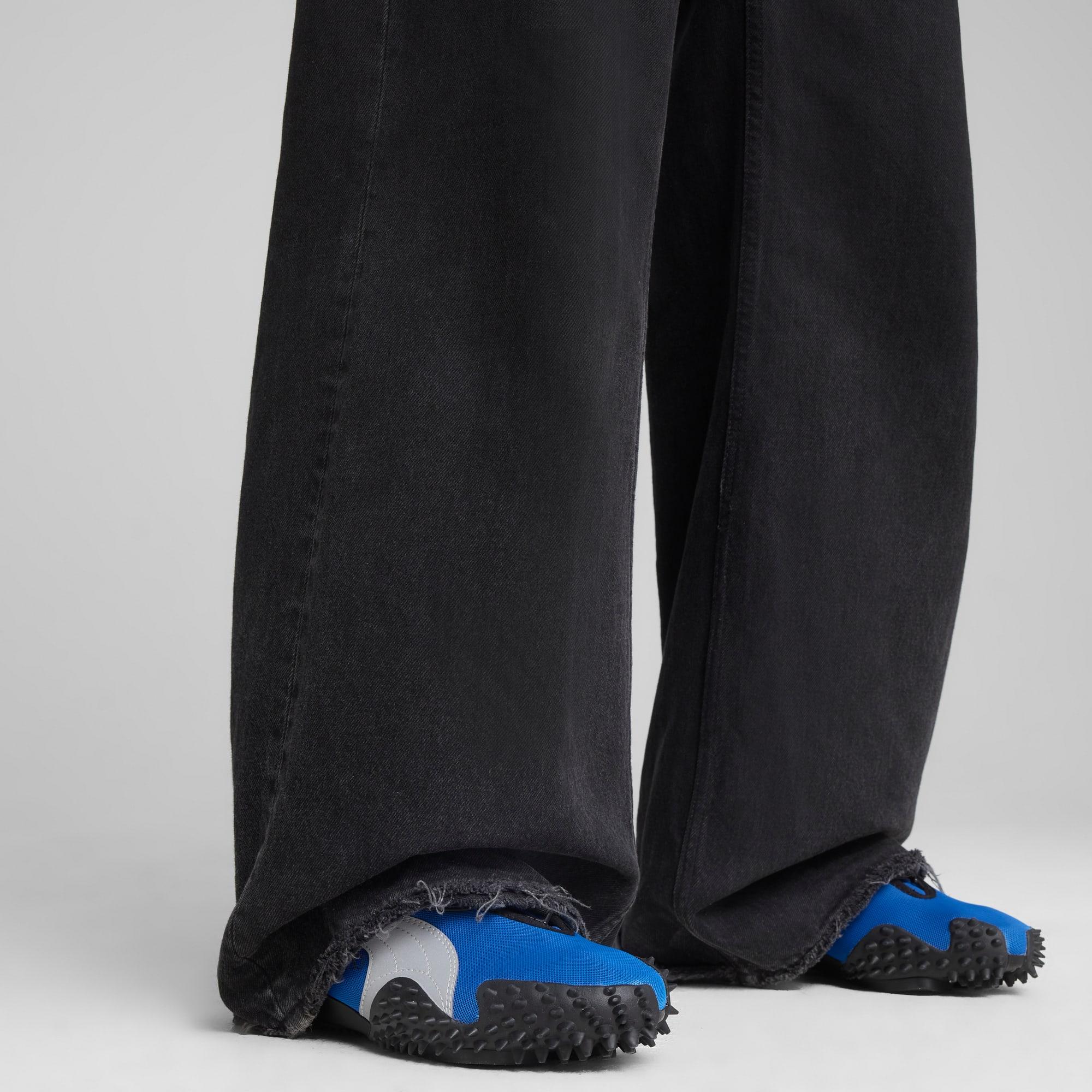 Mostro OG Sneakers Product Image