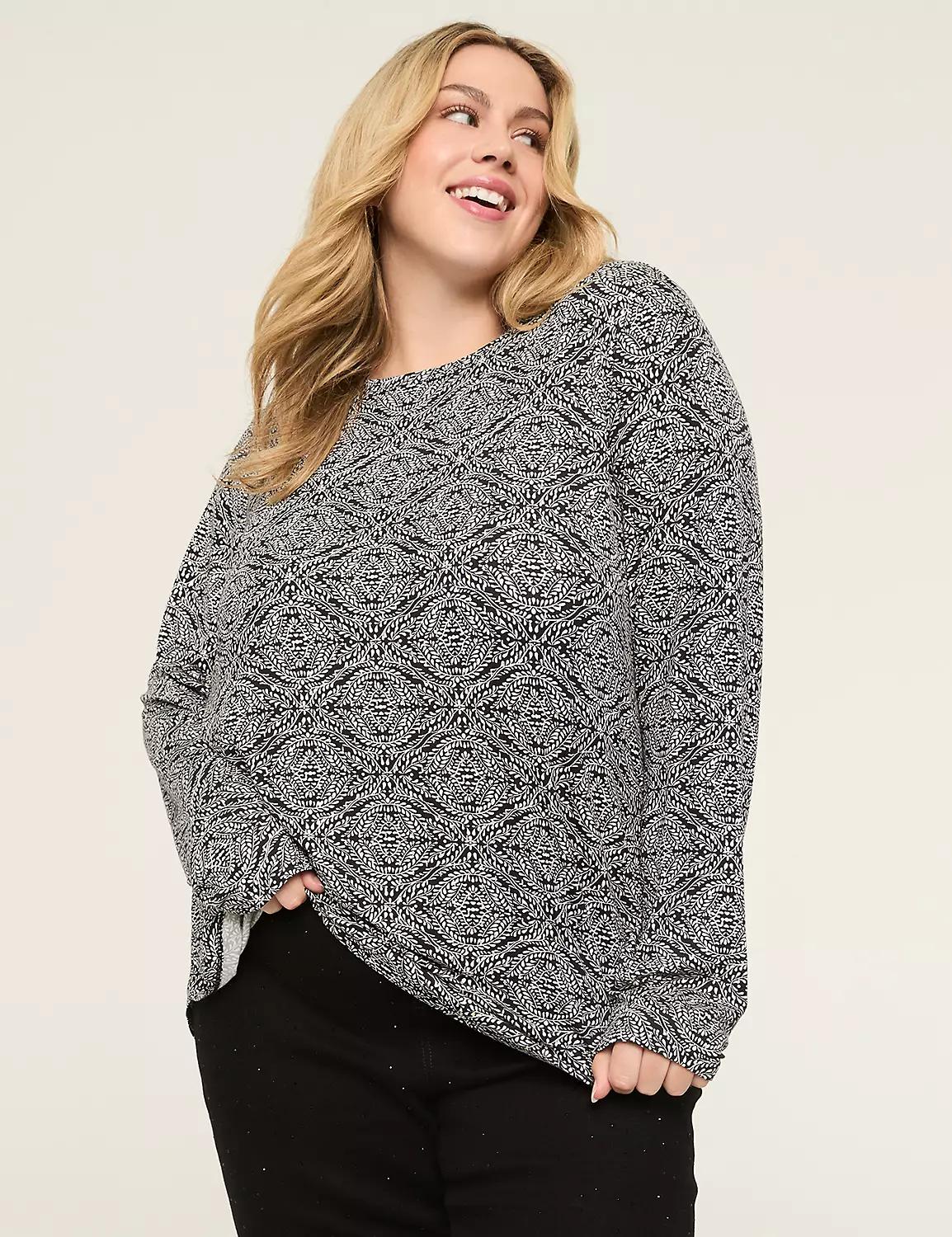 The Long-Sleeve Curved-Hem Tee Product Image