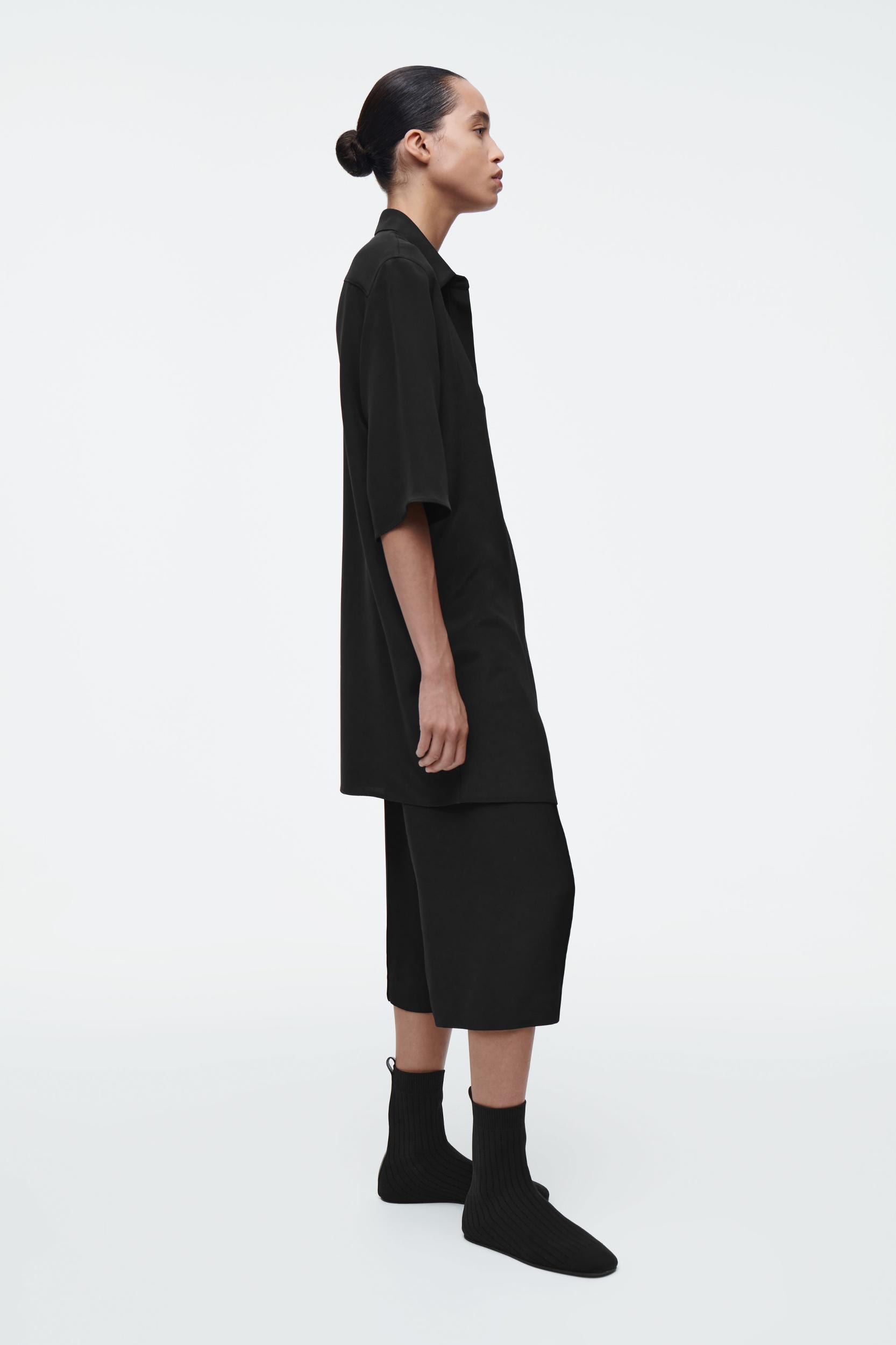 LONGLINE SILK SHIRT Product Image