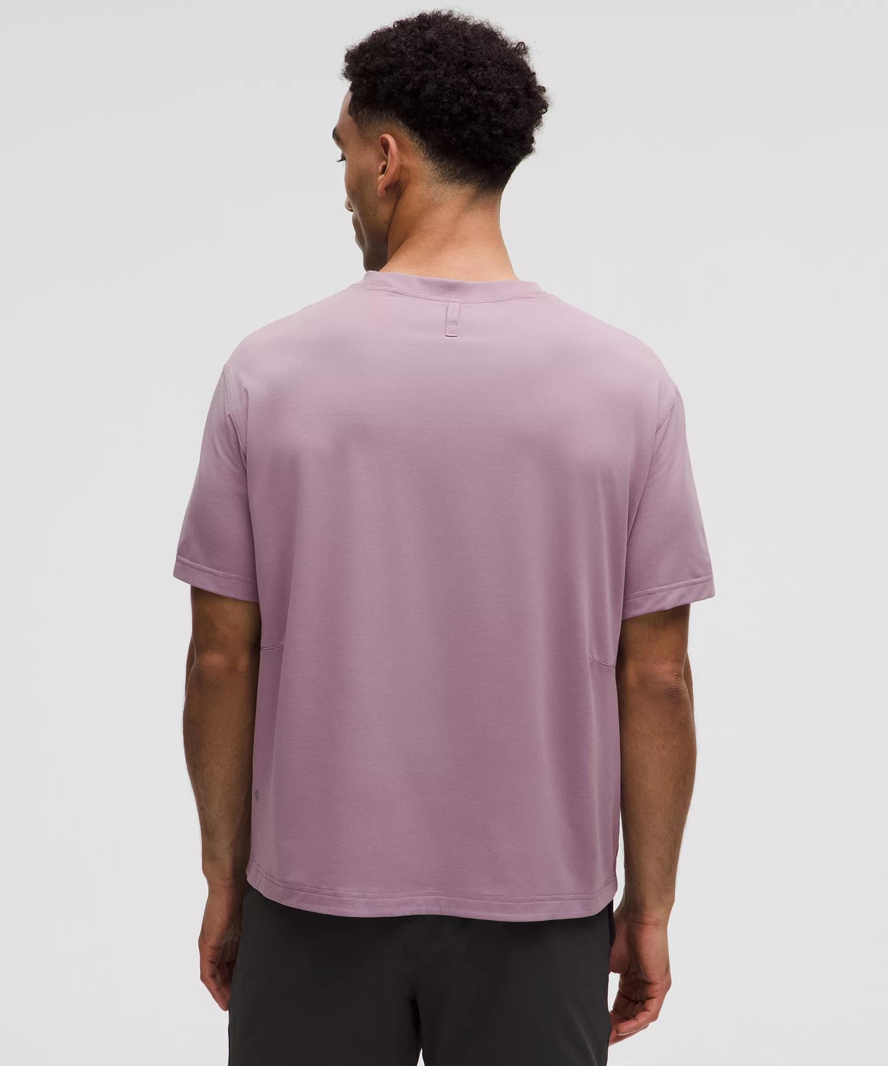 EasySet Training Short-Sleeve Shirt Product Image