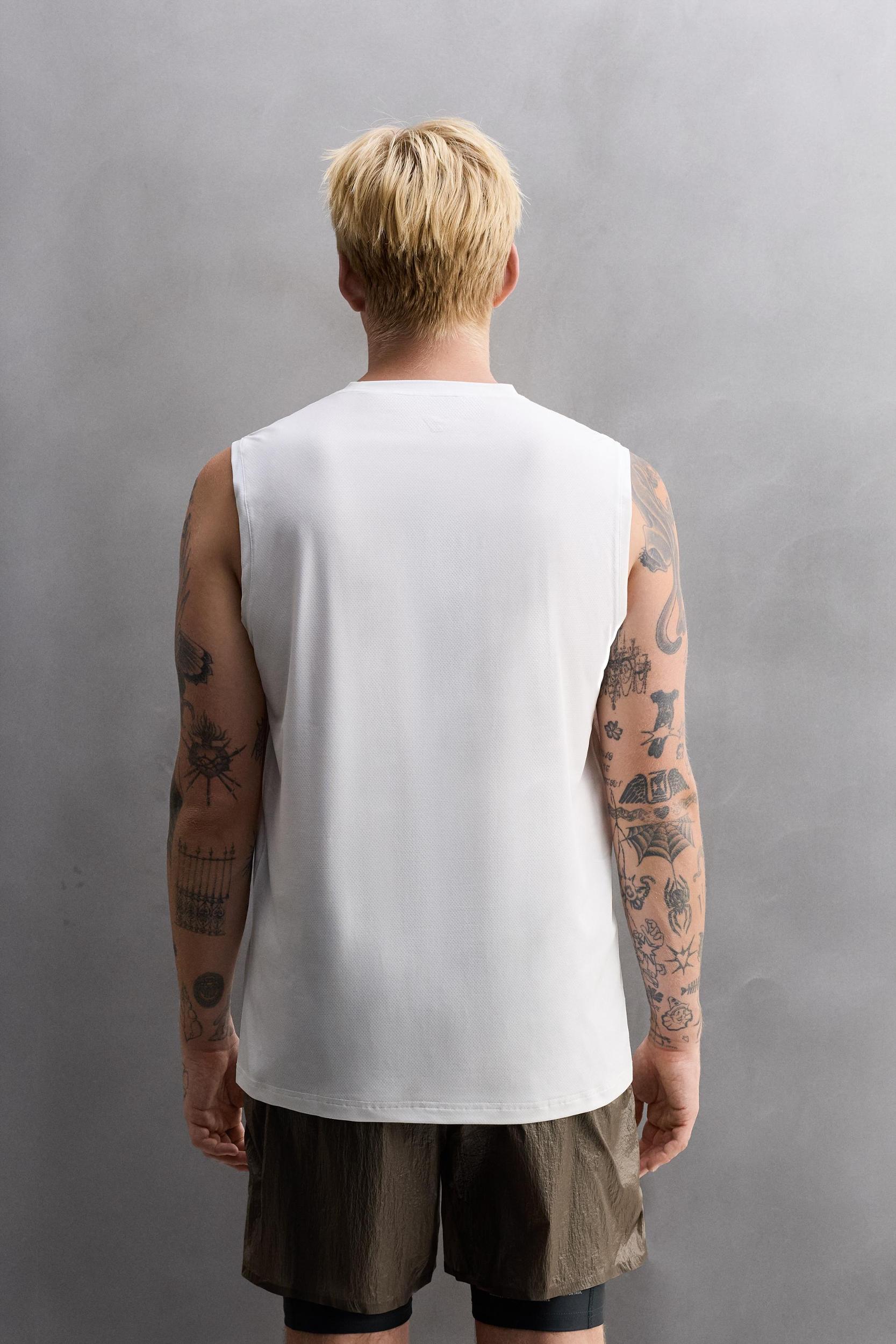 TECHNICAL TANK TOP Product Image
