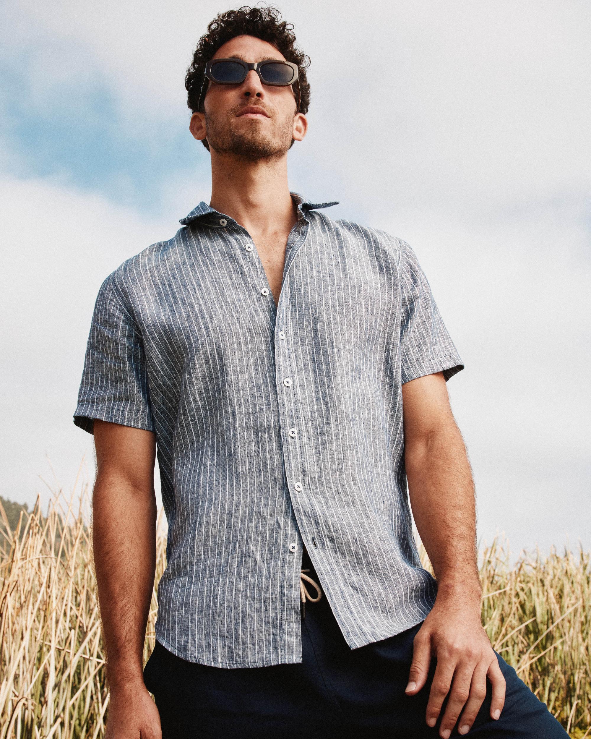 Quince | Men's 100% European Linen Relaxed Short Sleeve Shirt Product Image