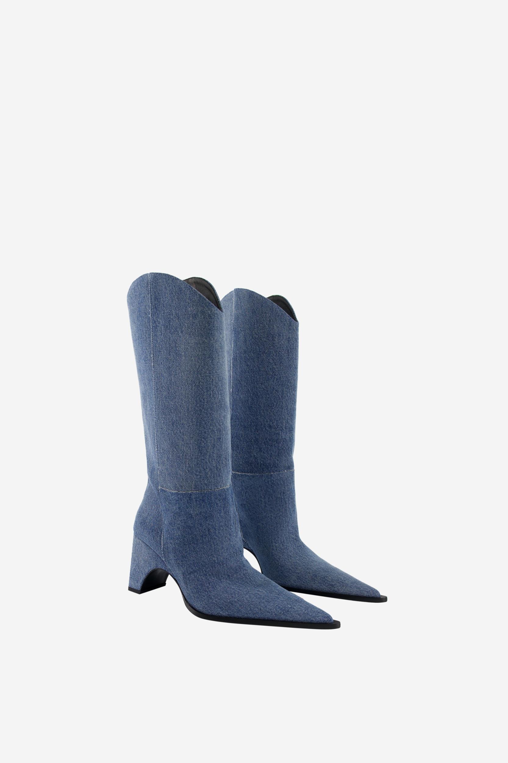 Cowboy Bridge Boot Product Image