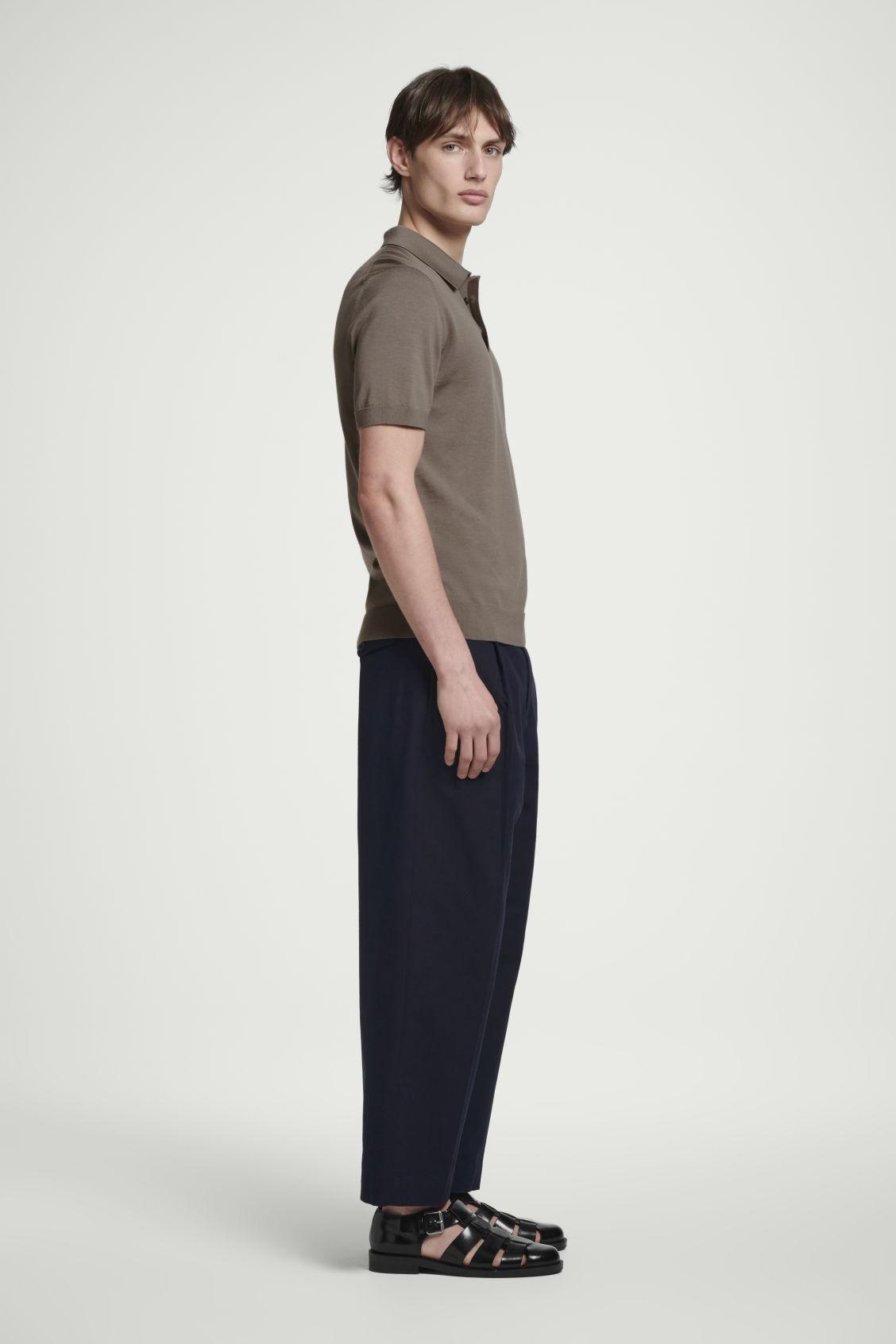 SLIM KNITTED SILK POLO SHIRT Product Image