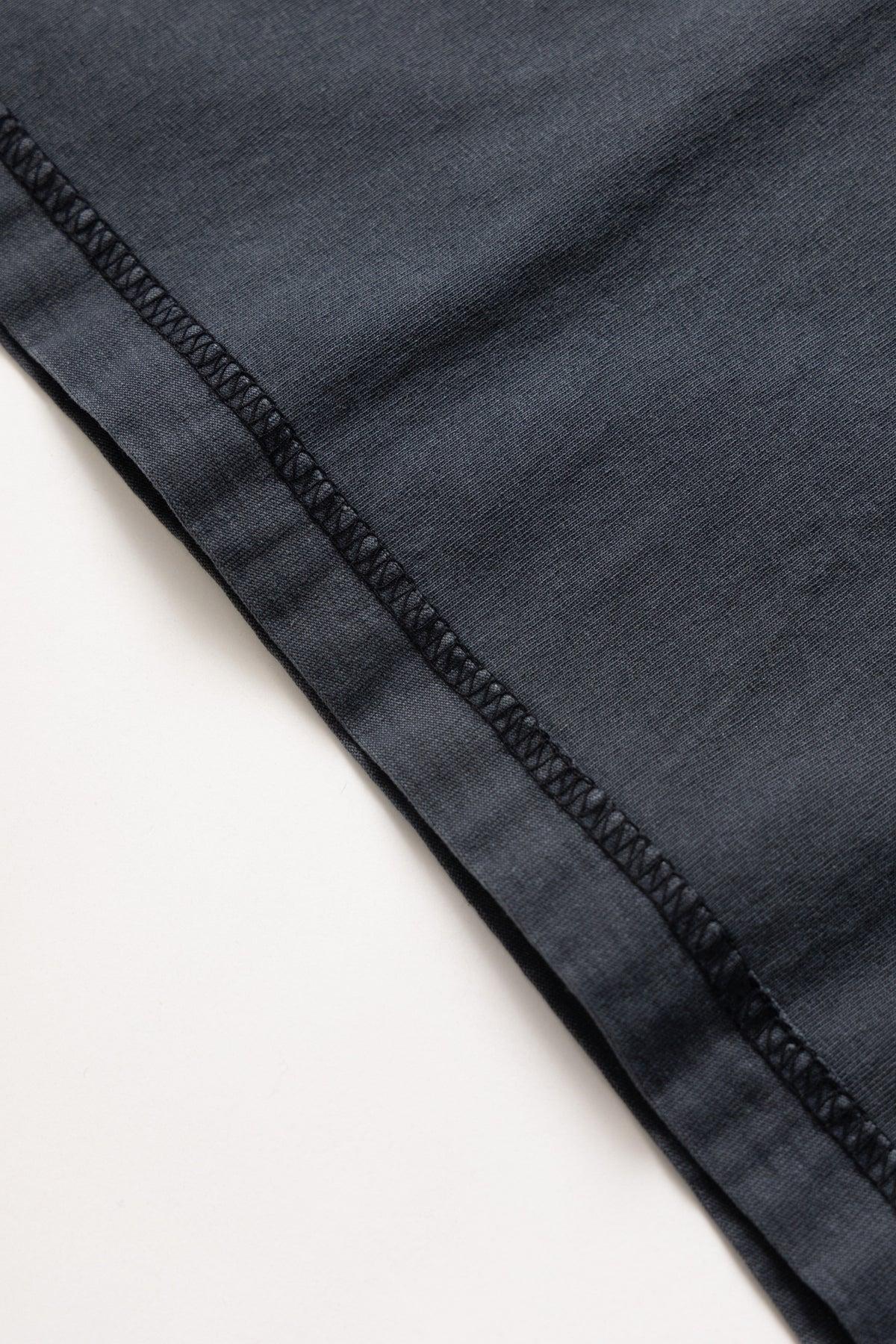 Larriet - Blind Tee - Used Black Product Image