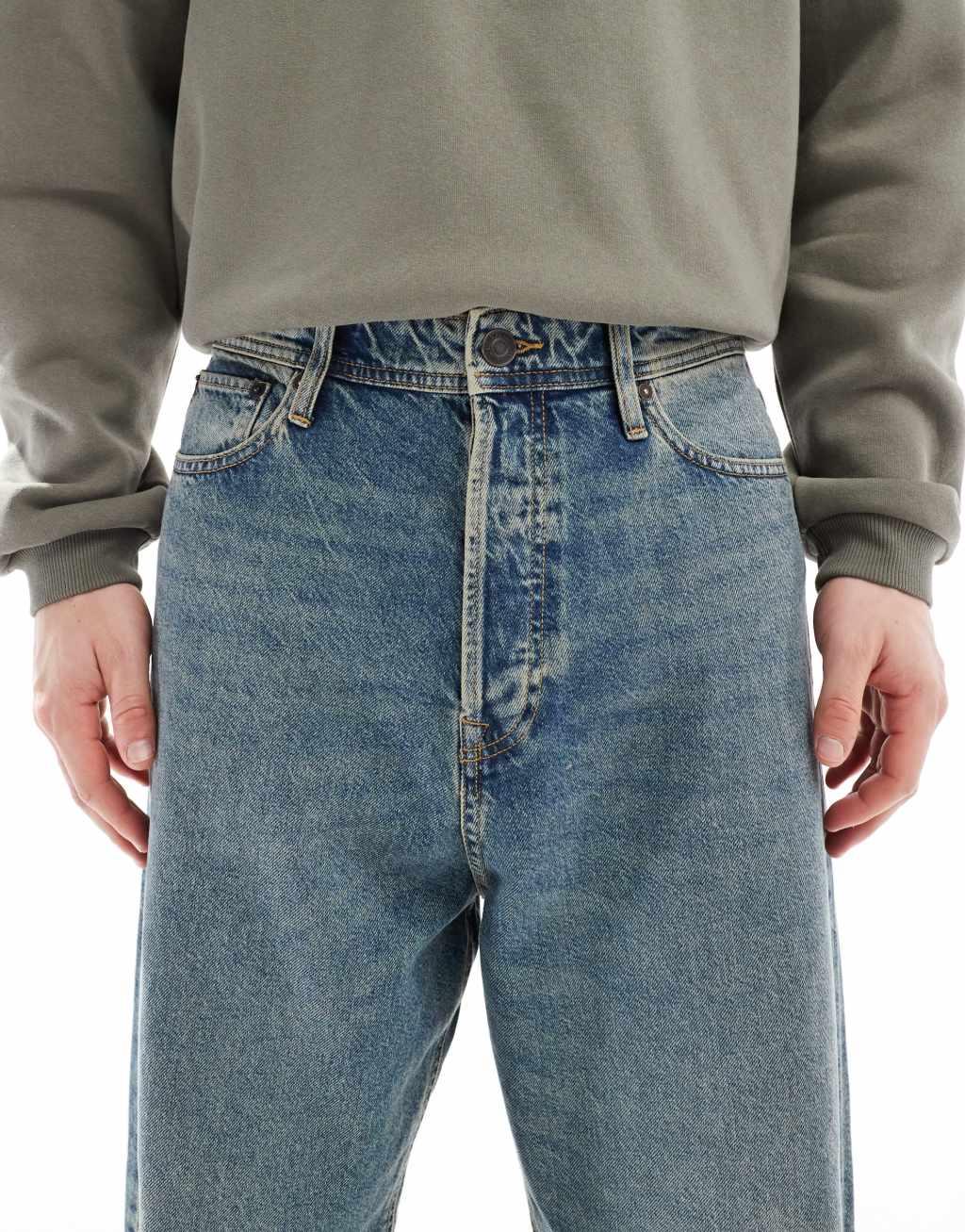 Jack & Jones ron skater jeans in vintage blue wash Product Image