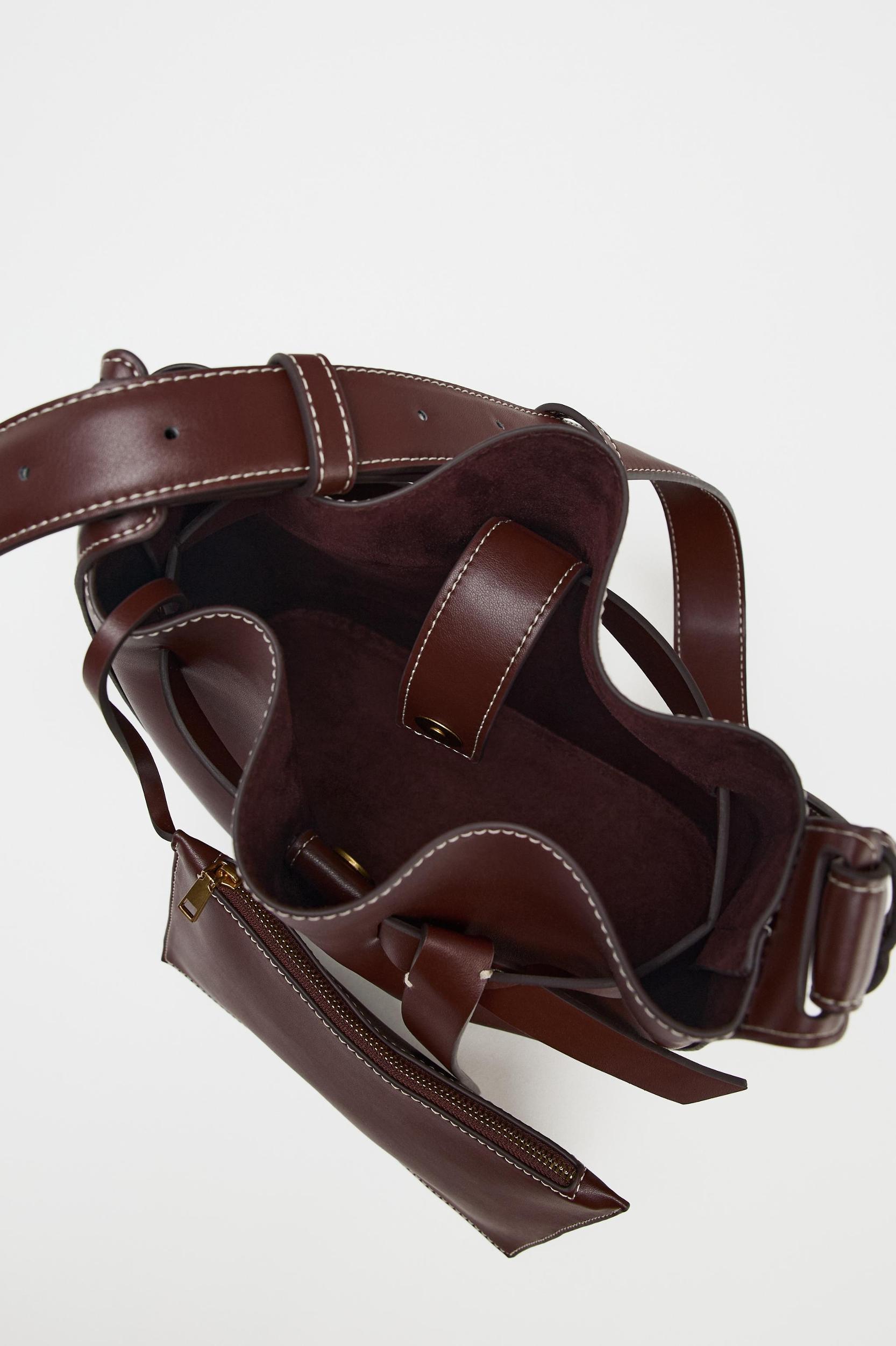 KNOTTED TOPSTITCHED BUCKET BAG Product Image