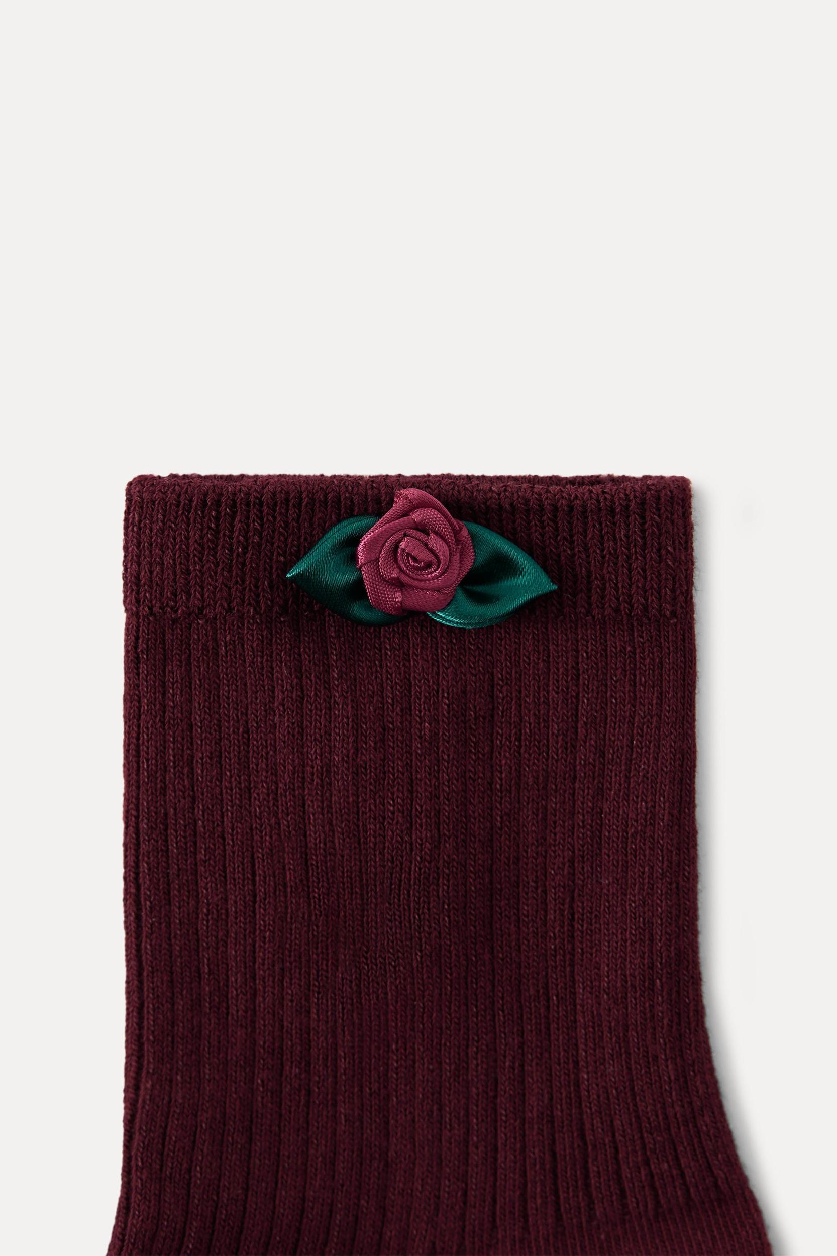 FLOWER ANKLE SOCKS Product Image