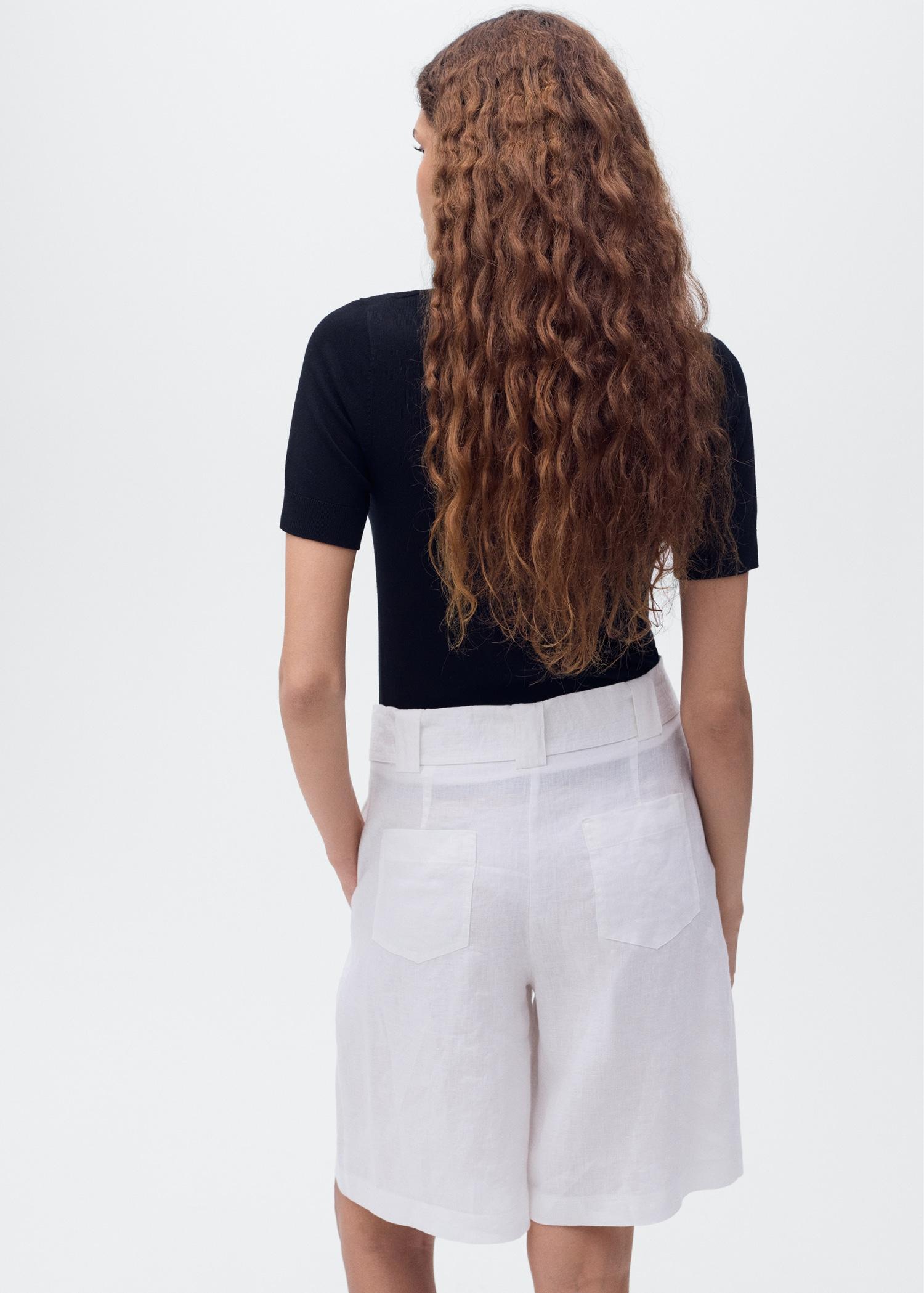 Short-sleeved fine-knit sweater - Women | MANGO USA Product Image