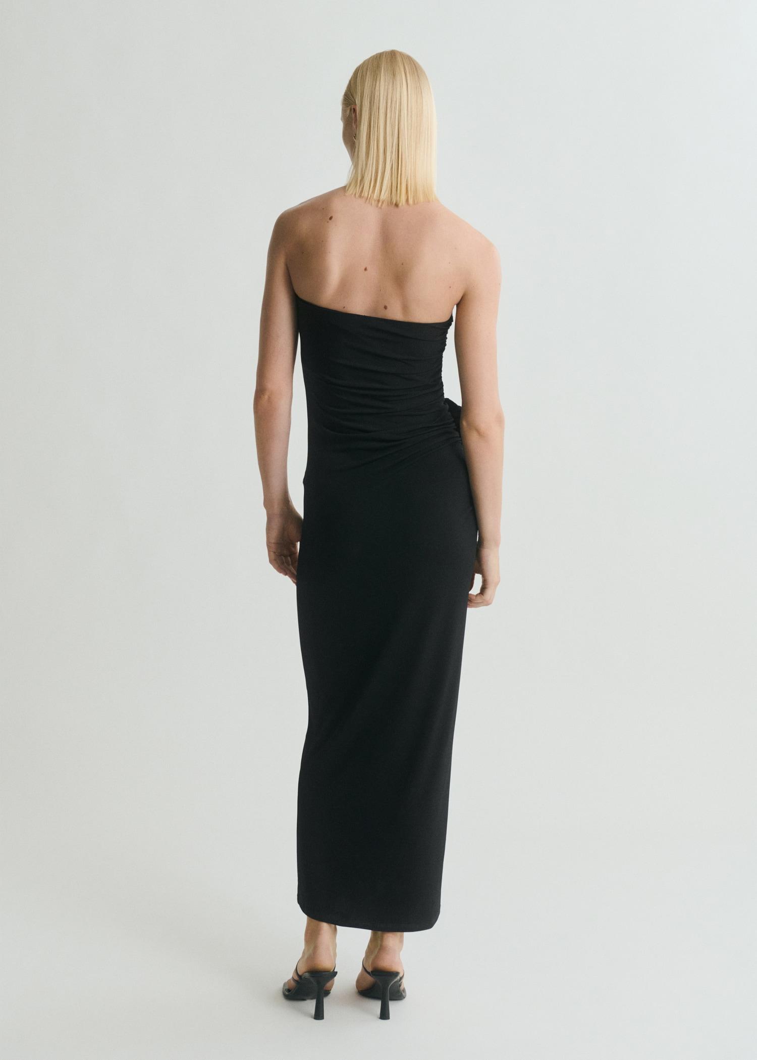Strapless dress with flower detail - Women | MANGO USA Product Image