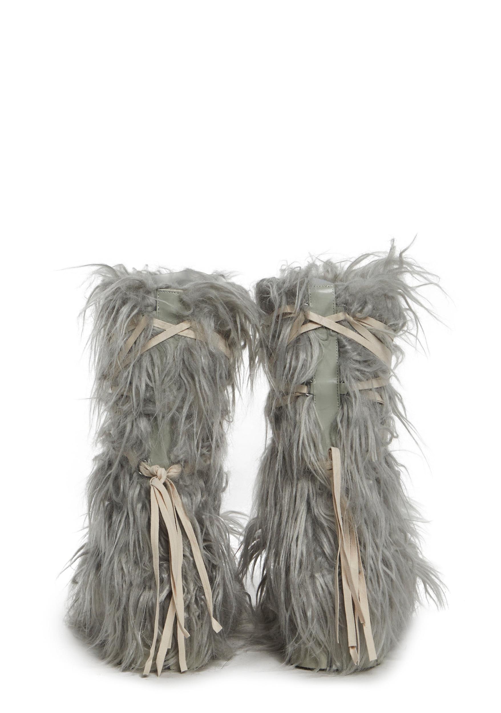 Shaggy Faux Fur Faux Suede Wrap Around Platform Boots Darker Wavs - Gray Product Image