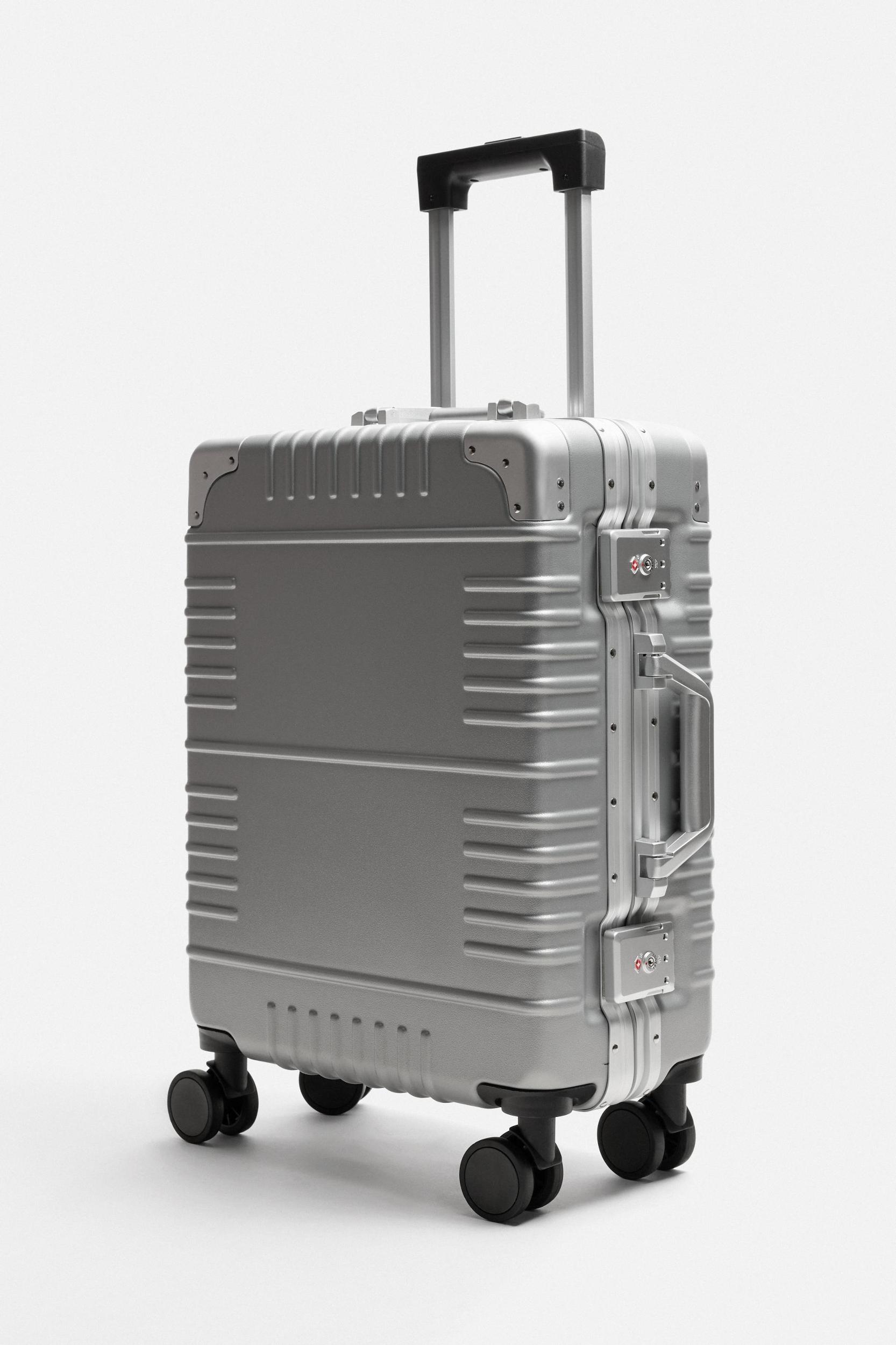 TRAVEL SUITCASE Product Image