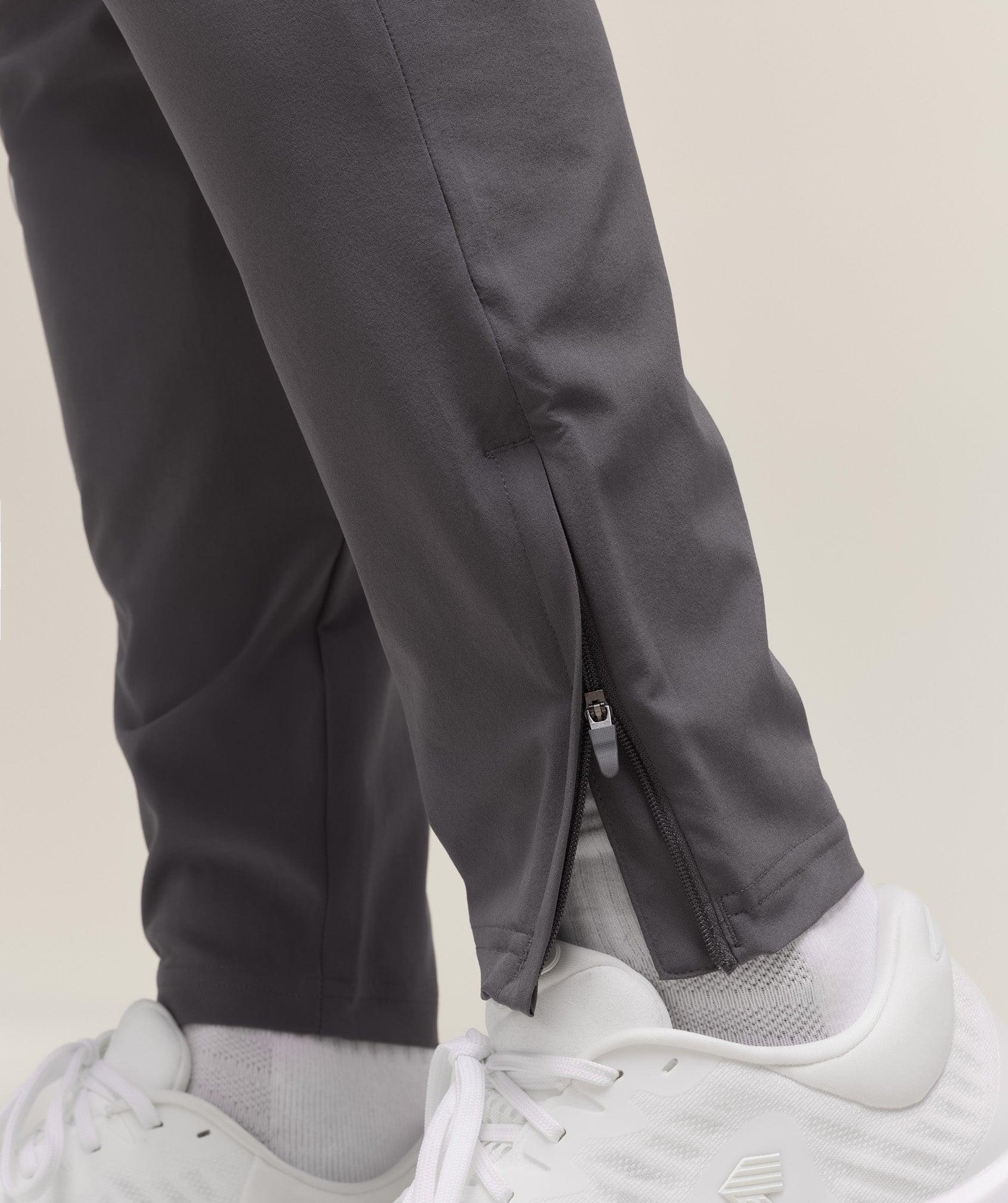 Gymshark Arrival Woven Joggers - Silhouette Grey Male Product Image