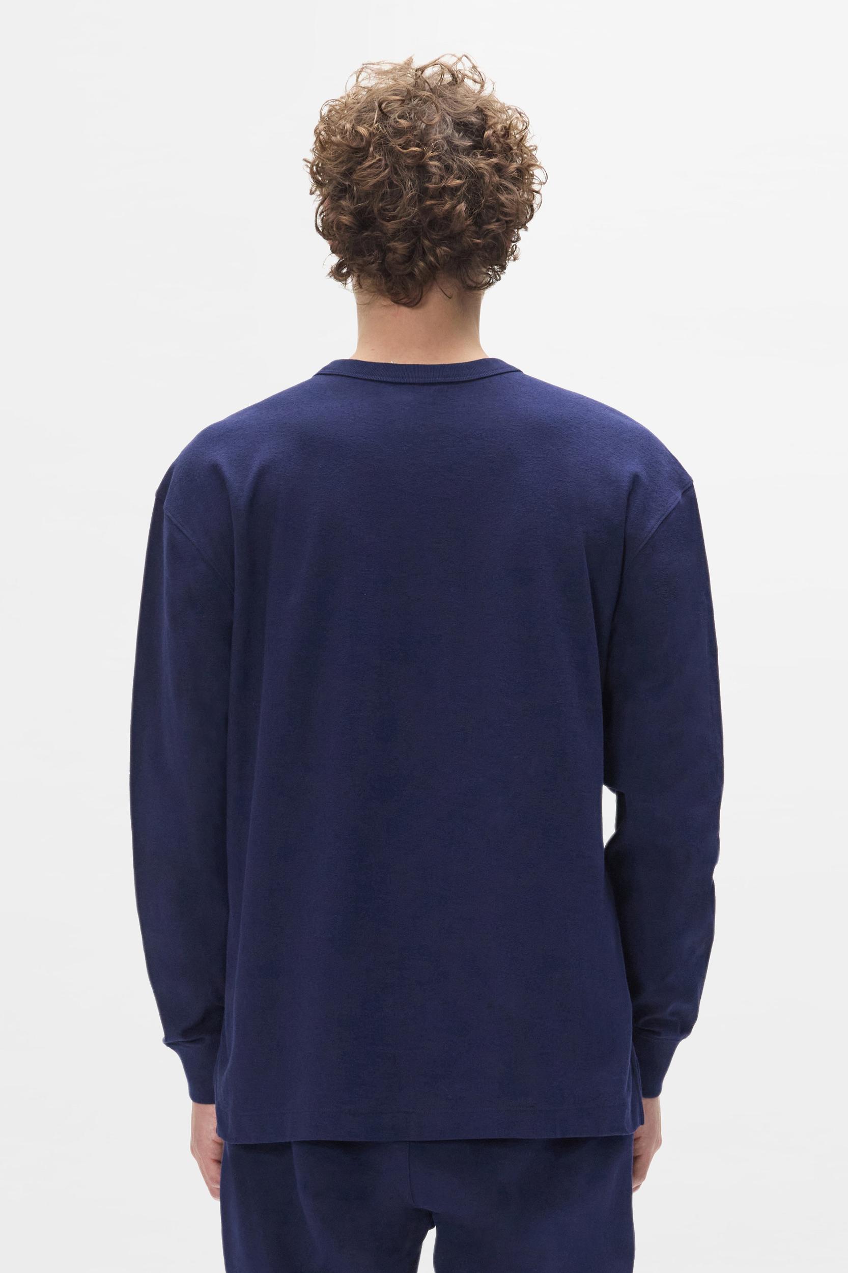 Basic Long Sleeve Tee Male Product Image