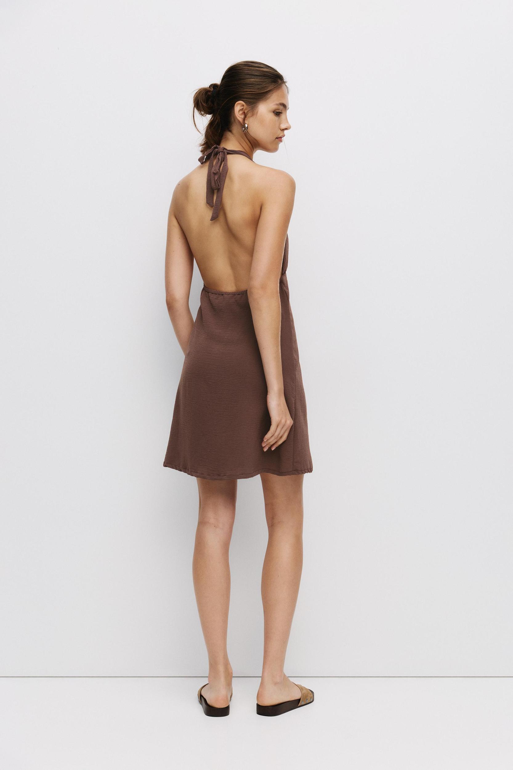 Short halter dress Product Image