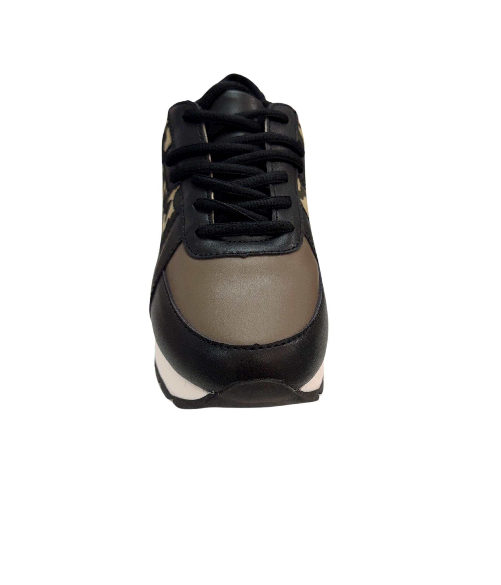 Geri Sneaker in Camo Product Image