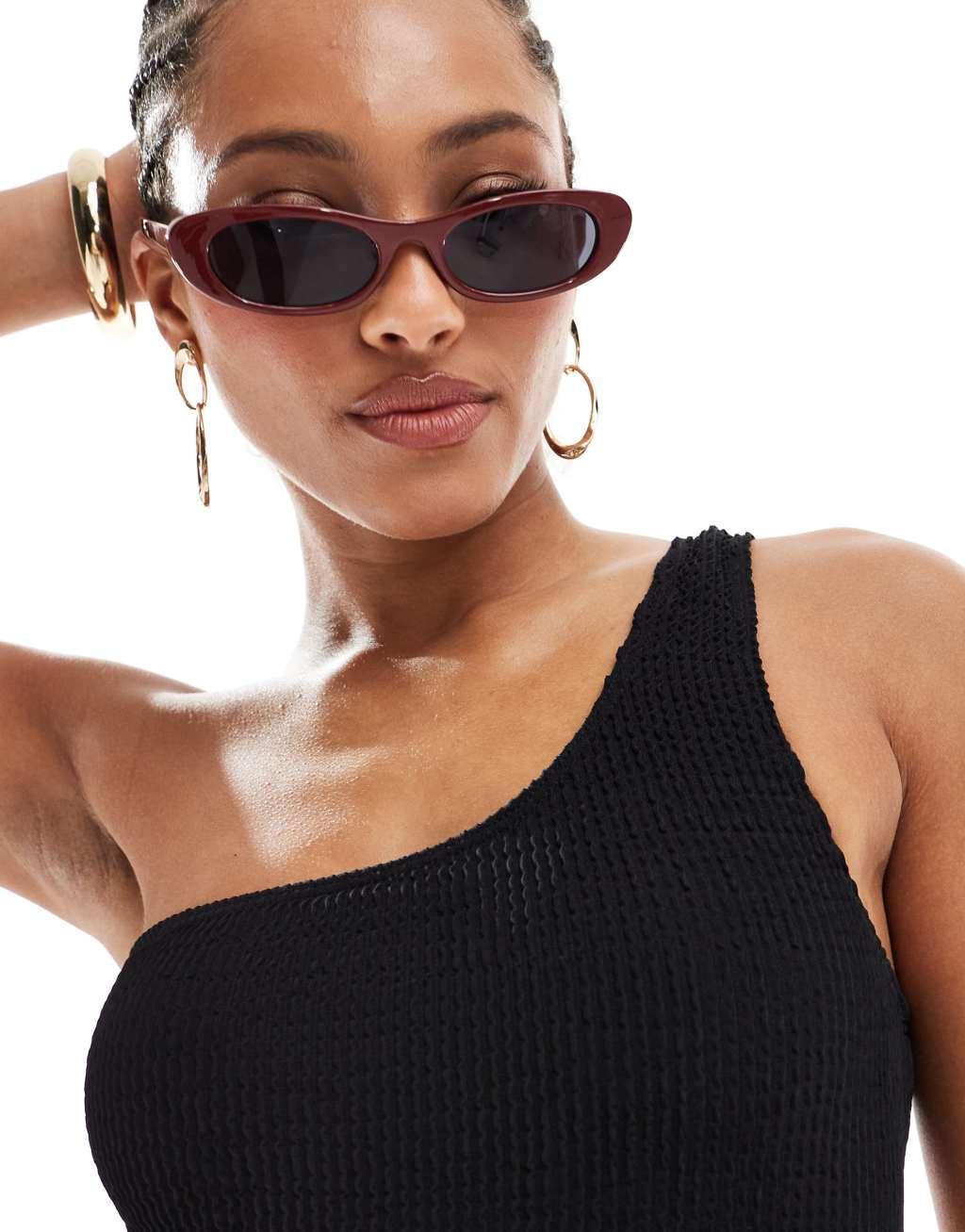 4th & Reckless one shoulder back cut out crinkle swimsuit in black Product Image